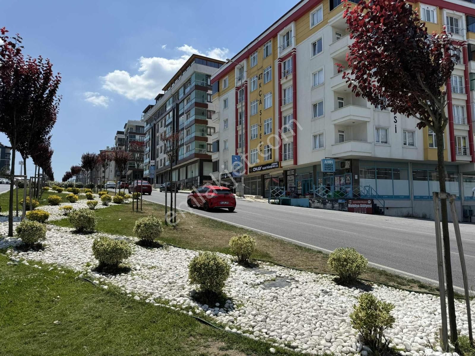 Onay 'dan Çerkezköy Tepe Yolunda Cadde Üstü 3+1 Daire - Görsel 4