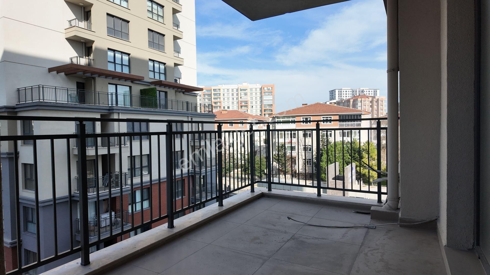 Referans Beylikdüzünde Peyzaj Cephe Sıfır Satılık 3+1 Daire - Görsel 3