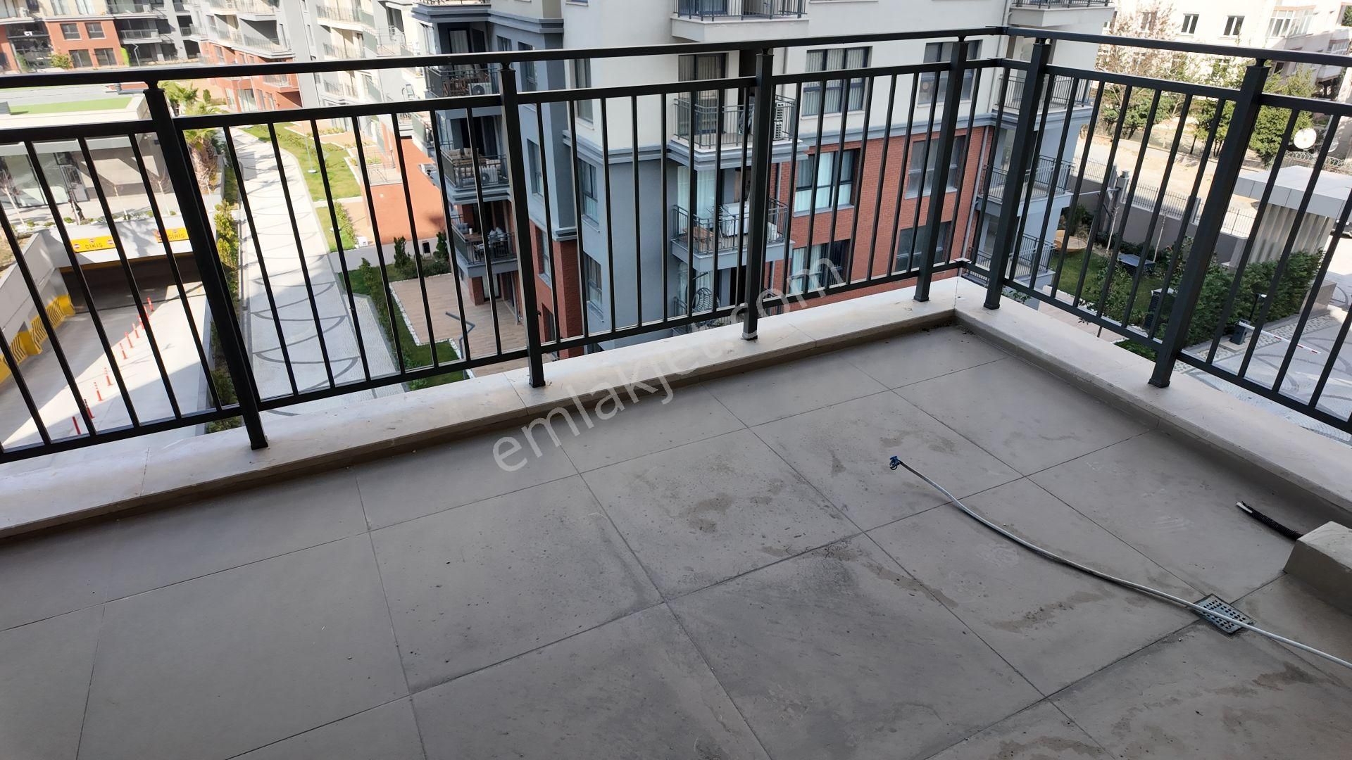 Referans Beylikdüzünde Peyzaj Cephe Sıfır Satılık 3+1 Daire - Görsel 13