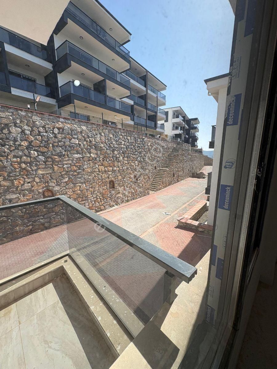 Akbükte Ful Panoramik Deniz Manzaralı Geniş Daire