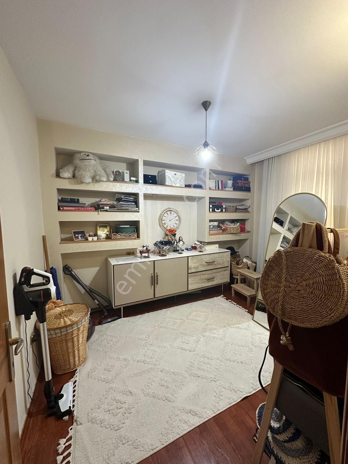 3+1beyazevler Göl Manzaralı Geniş Ferrah Masrafsız 10-9katı İskanlı 170m2 Kat Mülkiyetli Hasarsız - Görsel 14