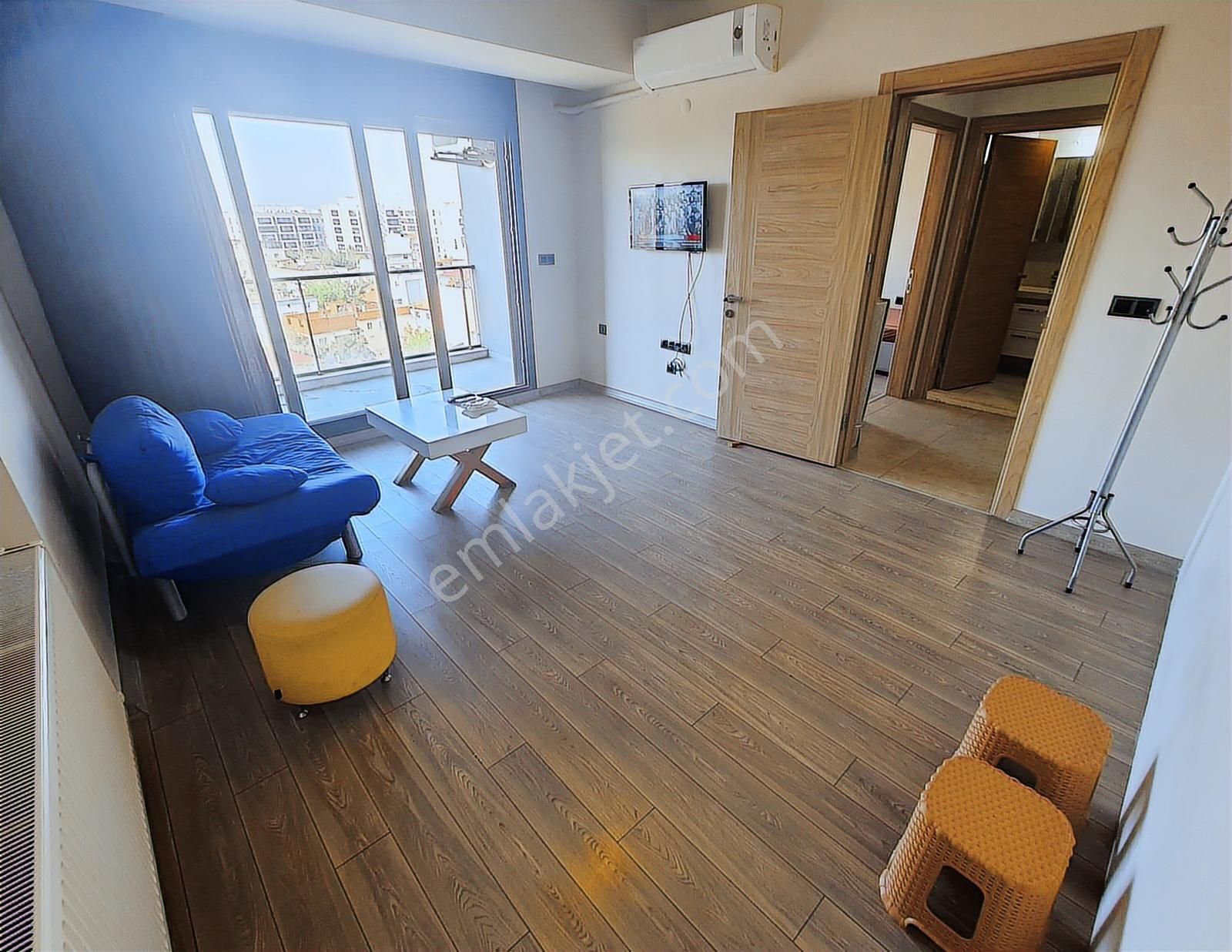 Anadolu Caddesi Beldiye Yanında Eşyalı Kiralık 1+1 Daire
