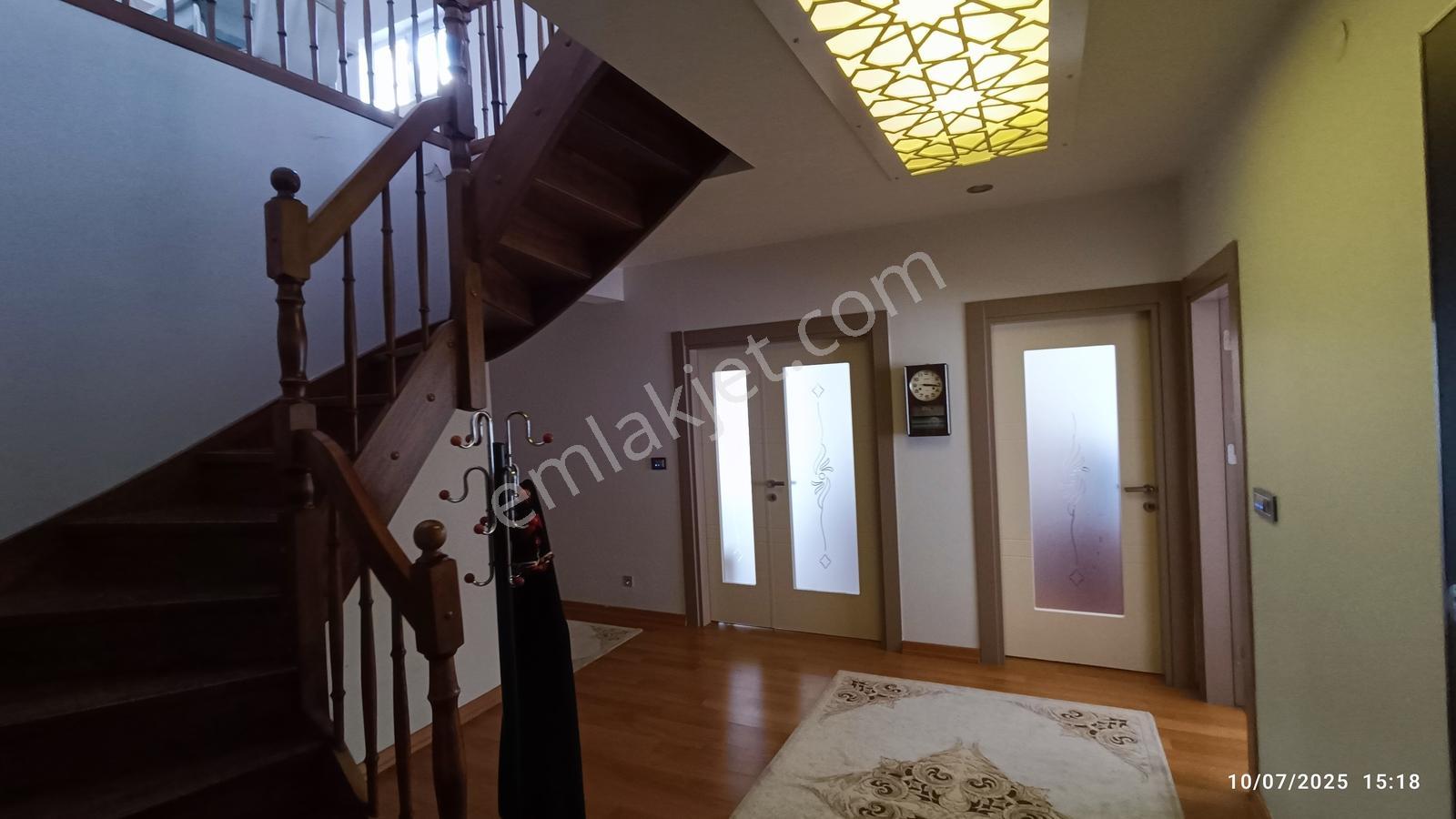 350 Mt² Net Turkuaz Life Sitesin De 8+2 Dublex