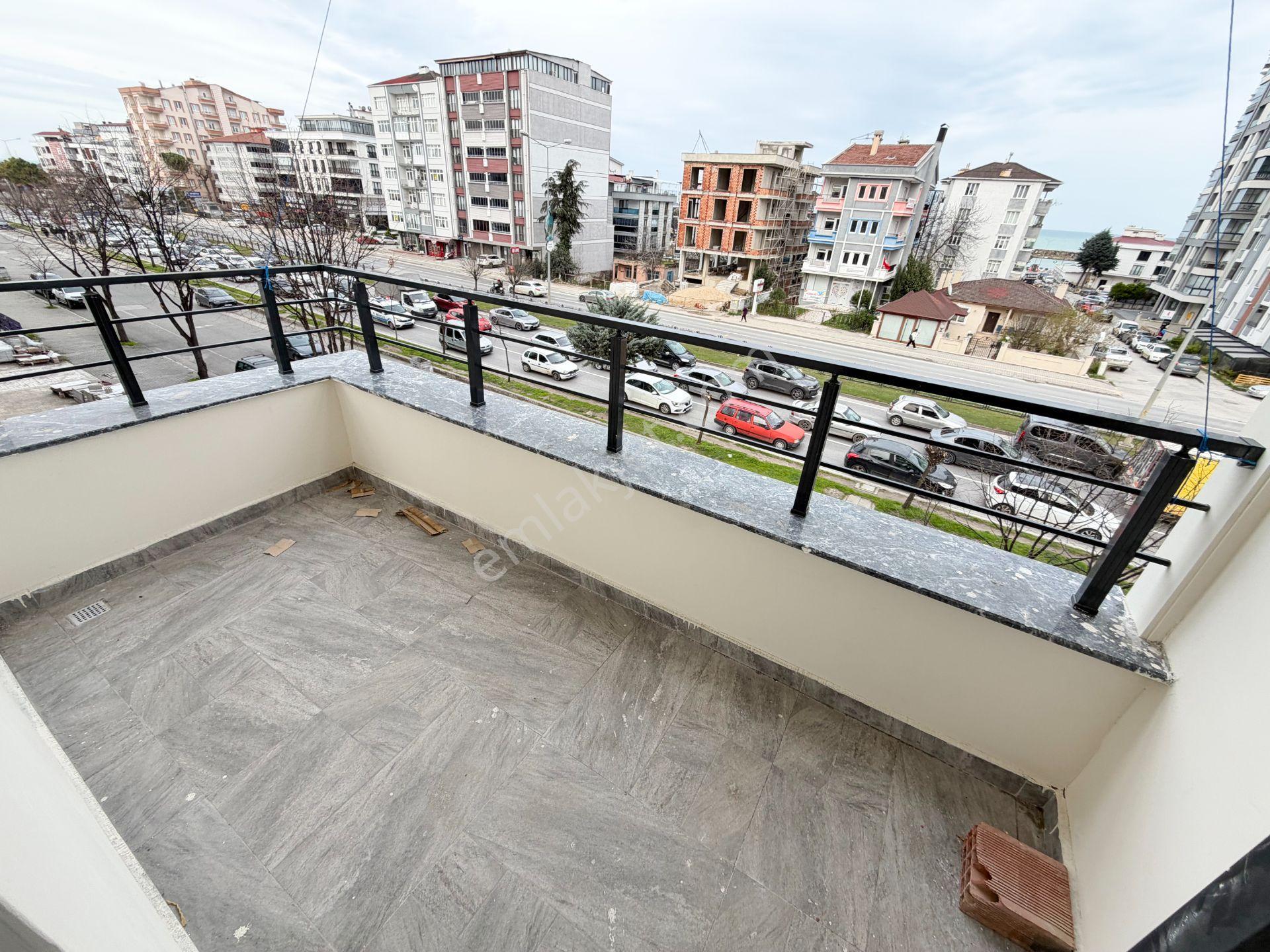 Anayola Cephe Yat Limanı Bölgesinde Kiralık 1+1 - Görsel 15