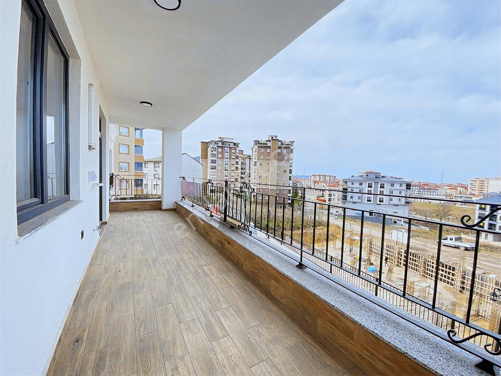 Bahadır'dan Karşıyaka Mh.2+1 Site İçin Ebeveyn Banyo-yüzme Havuz - Görsel 23