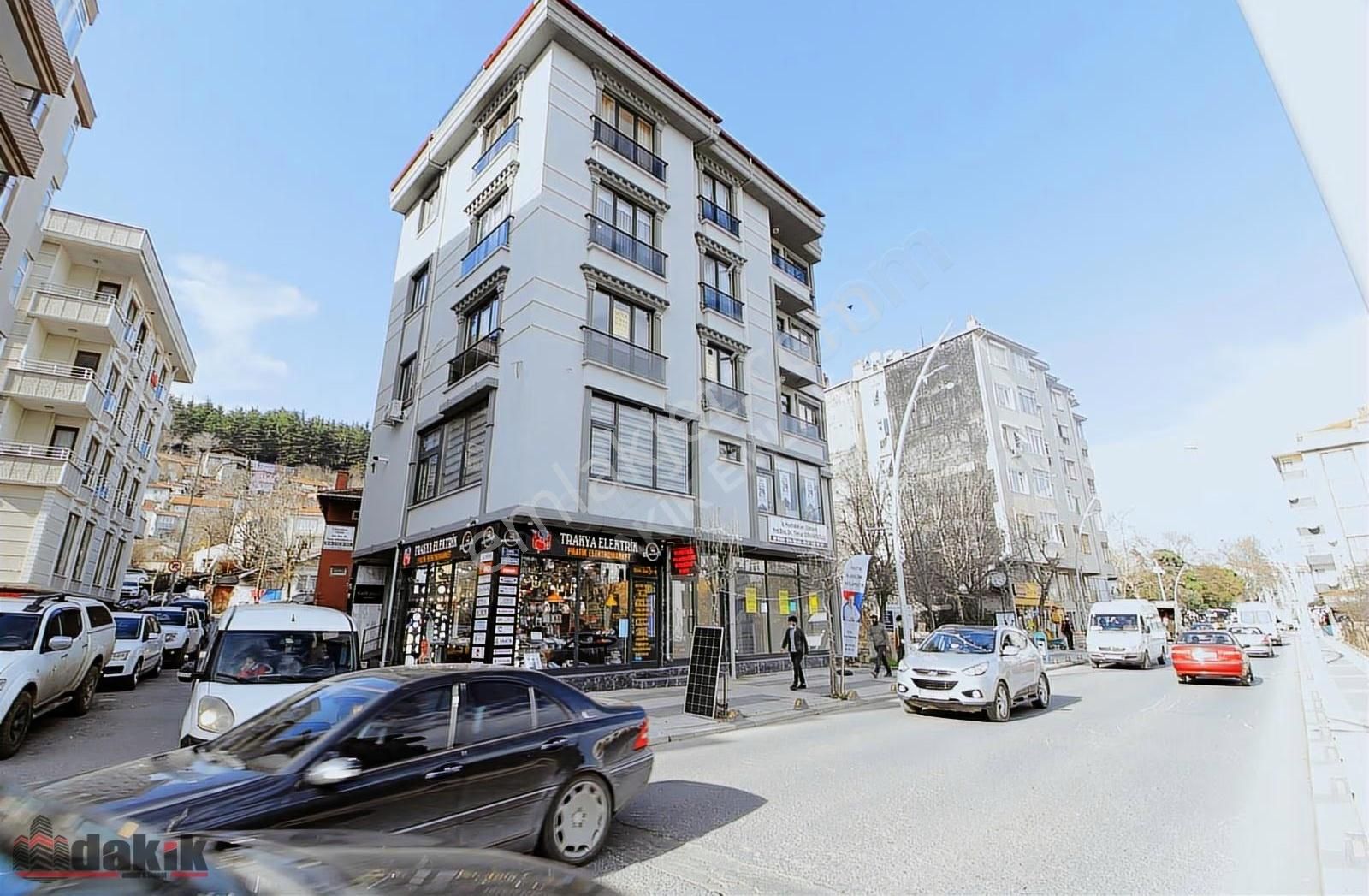 Dakik Emlaktan Devlet Hastanesi Yanında 1+1 55m² Kiralık Ofis - Görsel 11