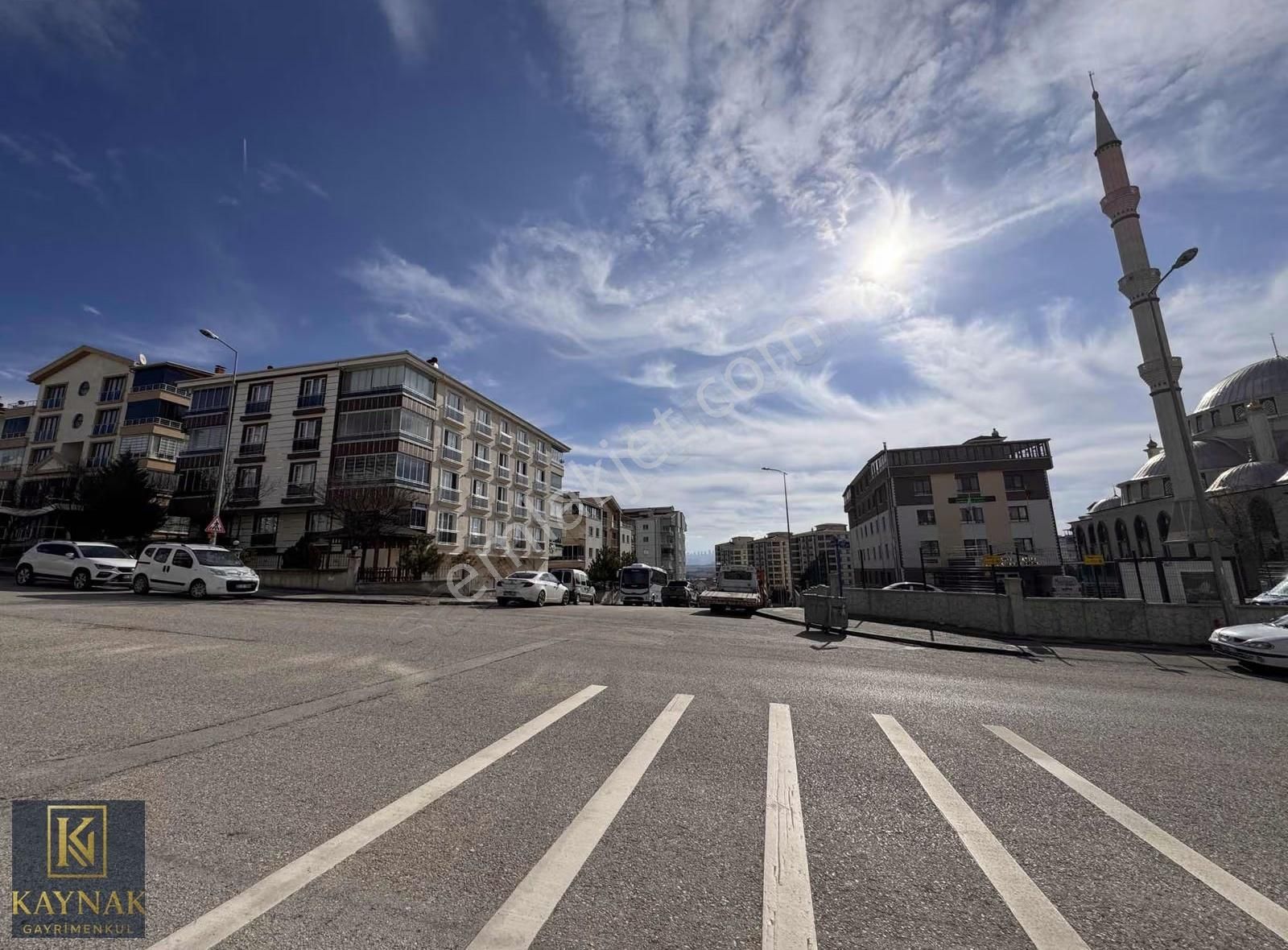 Kaynak'tan Ahi Mesut Mah. Geniş Yapılı Satılık 4+1 Daire