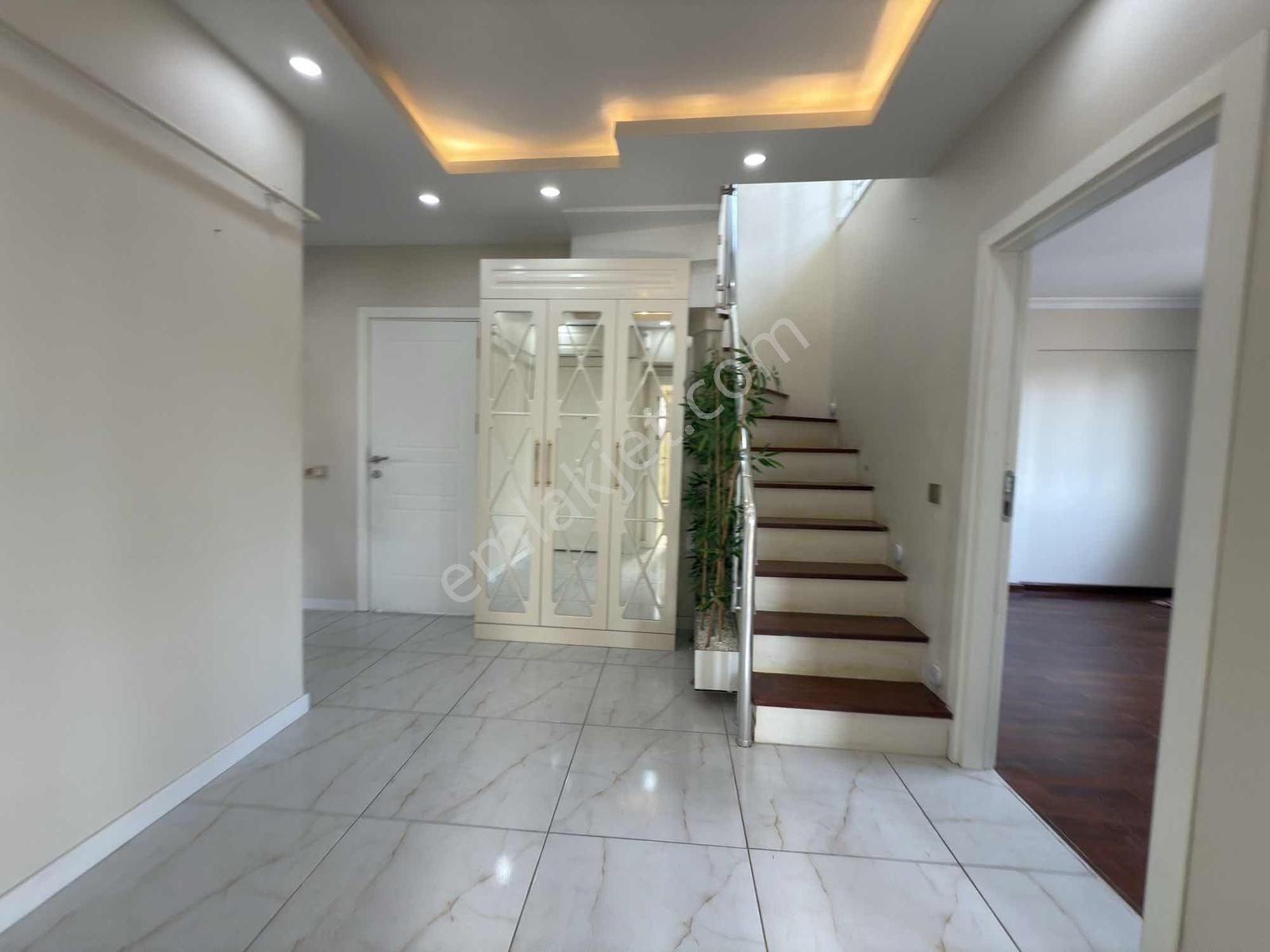 Alkaya'dan Suadiye'de Kiralık 3+2 Dubleks Daire Marmaraya 5 Dk - Görsel 33