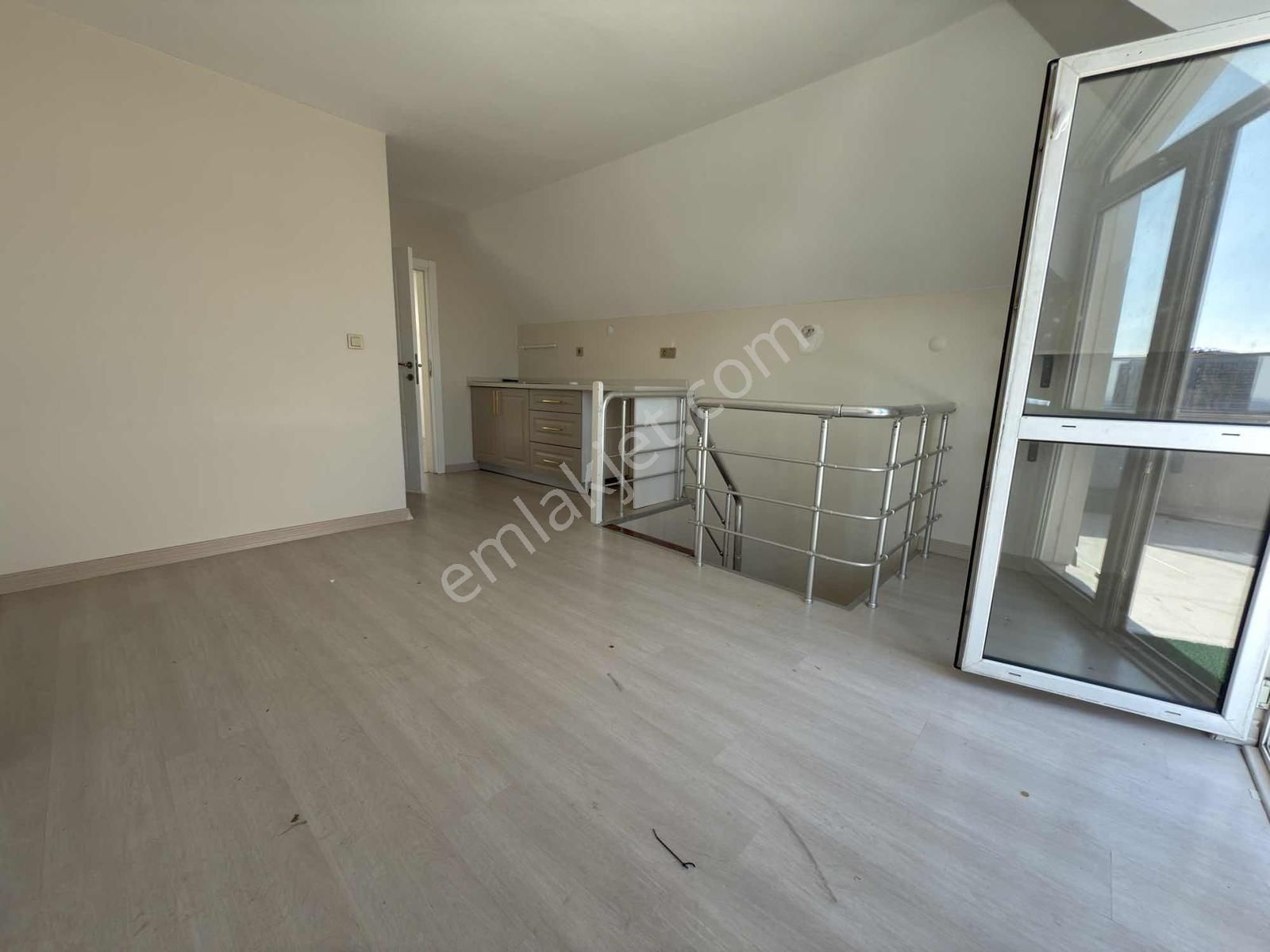 Alkaya'dan Suadiye'de Kiralık 3+2 Dubleks Daire Marmaraya 5 Dk - Görsel 24