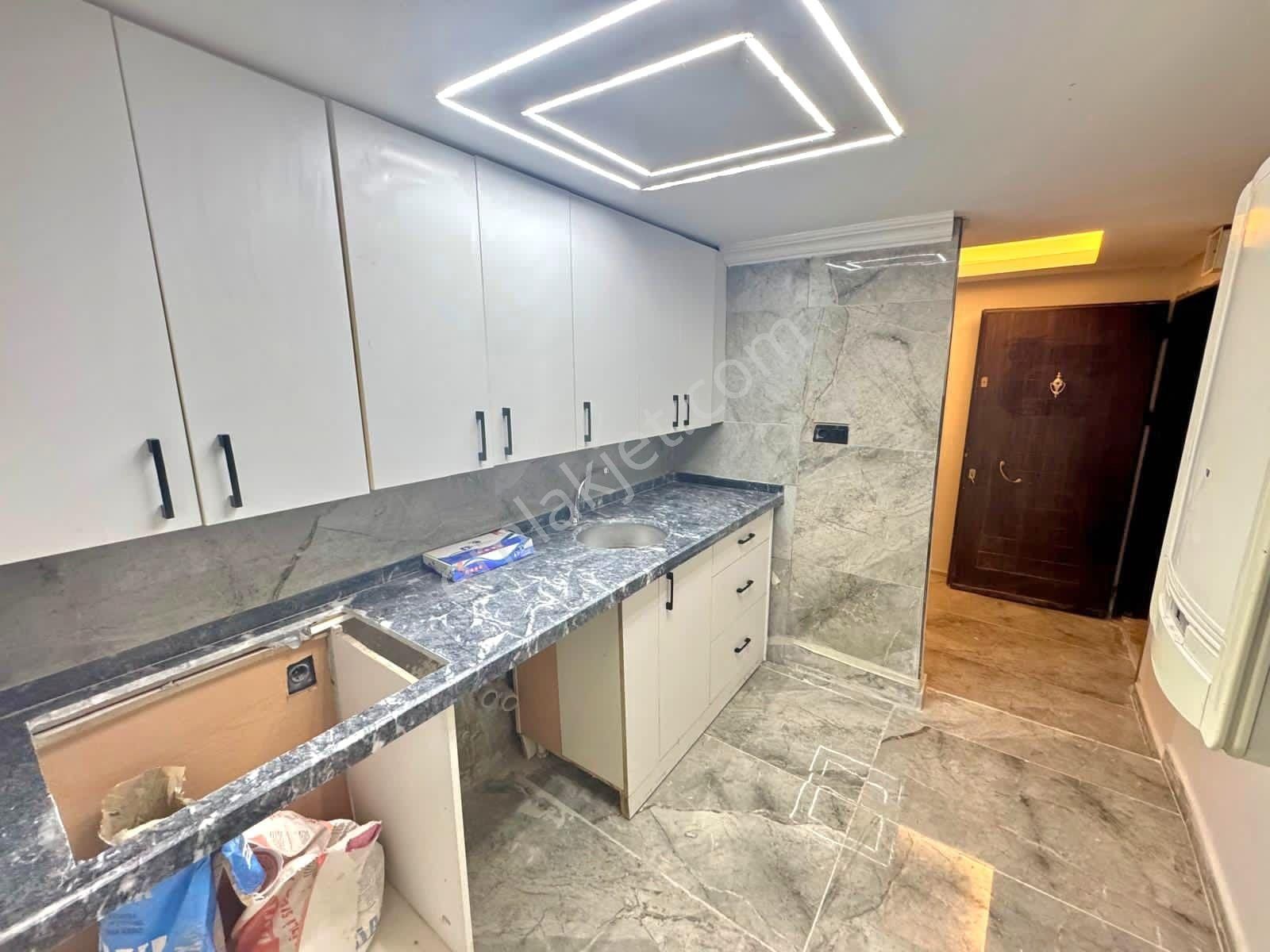 Lider Gayrimenkul'den Fevziçakmak Mh 2+1 İçi Full Yapılı Masrafsız Daire - Görsel 4