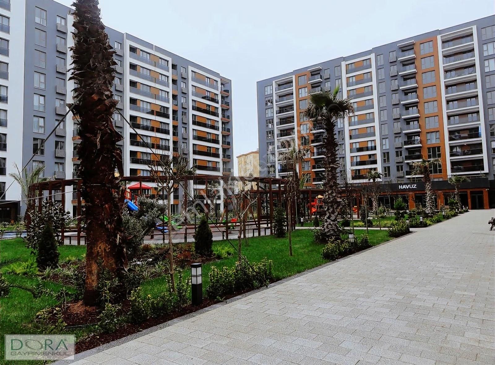 Dora'dan Siltaş Premium Sitesinde 2+1 Peyzaj Manzaralı Daire