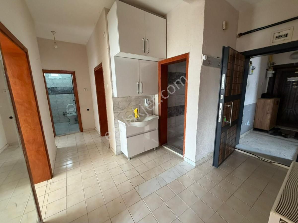 Salı Pazarı Mevkiinde Uygun Fiyatlı 3+1 Kiralık Daire - Görsel 3