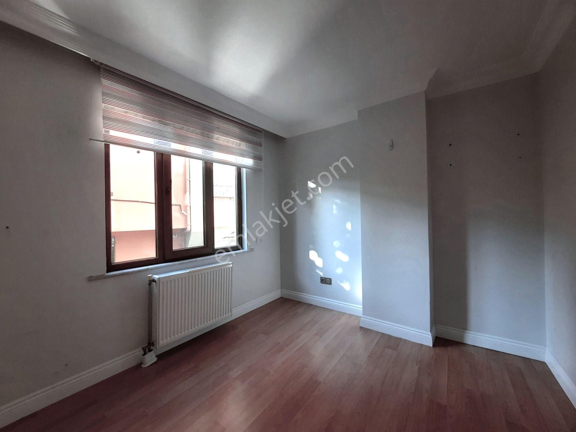 Gayrettepe Merkezde Genç Binada Lux 2+1 90 M2 2.kat Kombili Asansörlü Klimalı Yenilenmiş Ferah Daire - Görsel 17