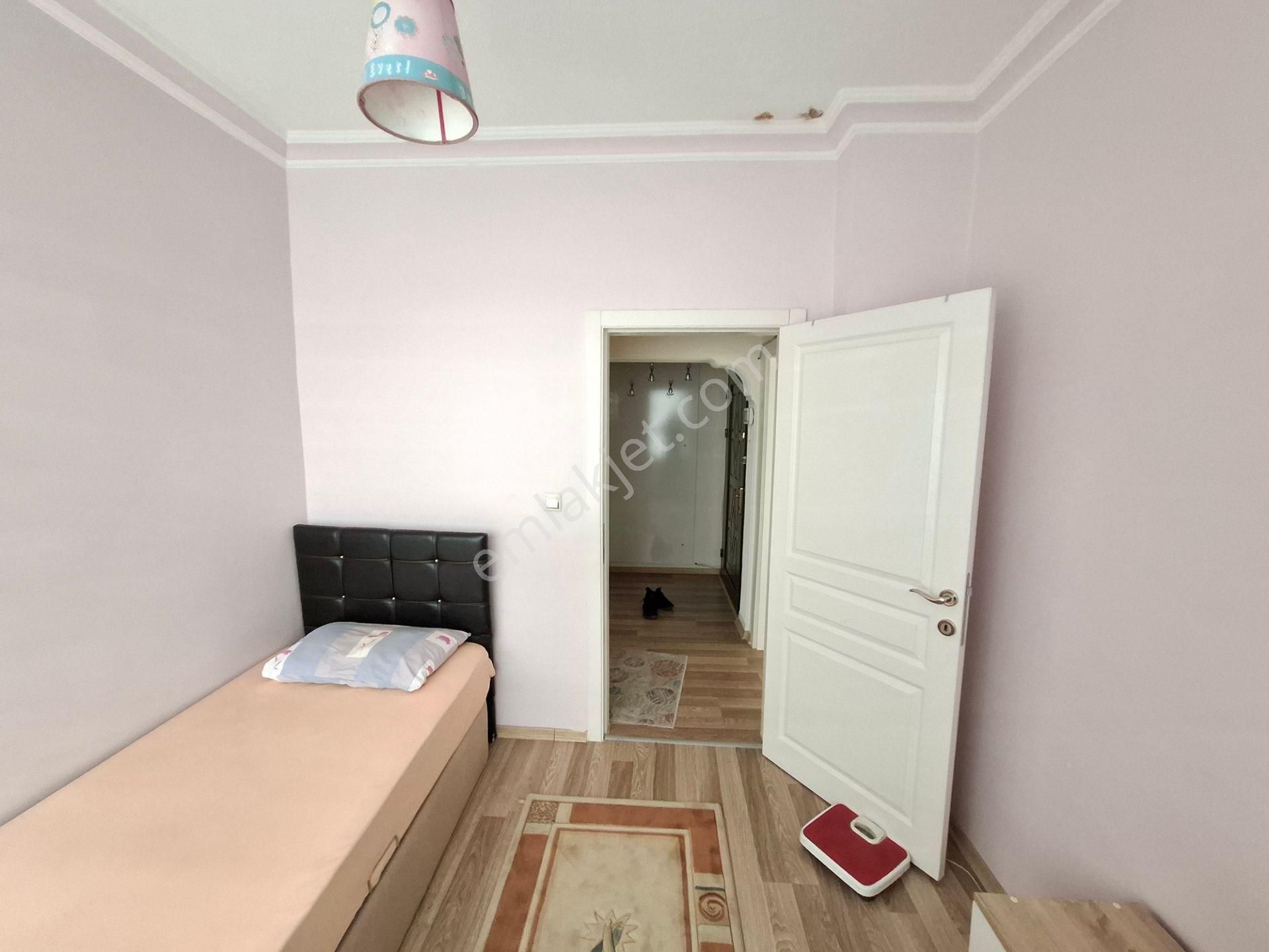 Kent Emlak'tan Abidin Paşada Full Yapılı Full Eşyalı 2+1 Kiralık Daire - Görsel 19