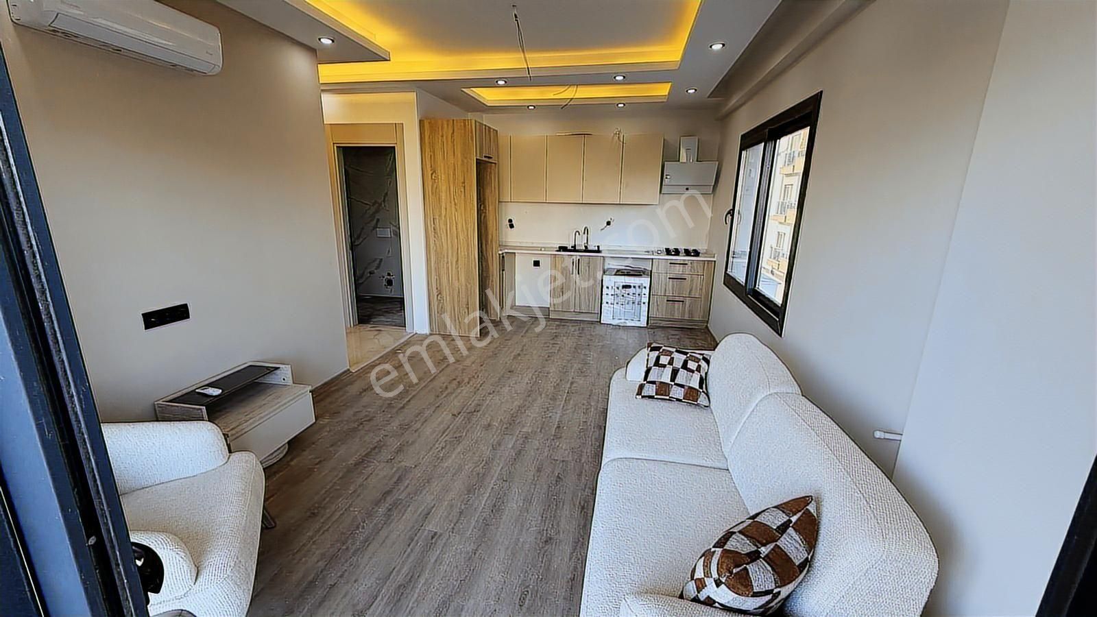 Erdemli 1+1 Havuzlu Tapu Komisyon Hersey Dahil - Görsel 11