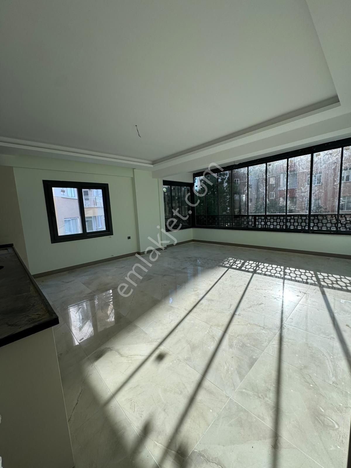 Erdemli Alata 2+1 Kiralık Denize 100 Metre - Görsel 3