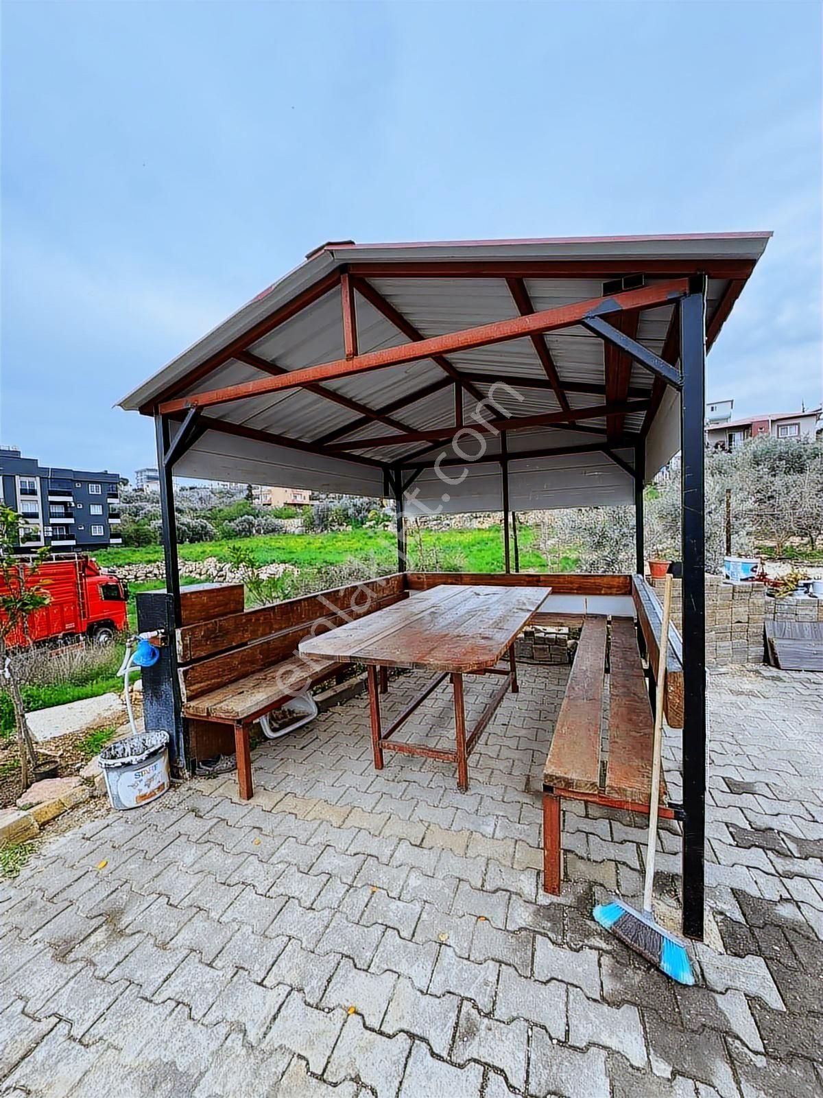 Erdemli Kocahasanlı Deniz Manzaralı 2+1 Satılık Daire