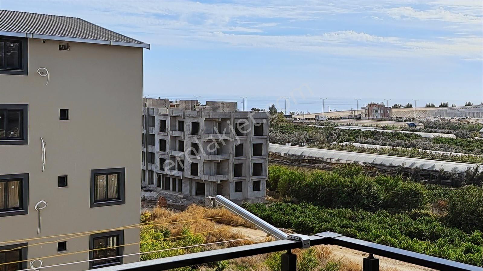 Erdemli Kocahasanlı Ful Eşyalı 1+1 Deniz Manzaralı Satılık Yazlk