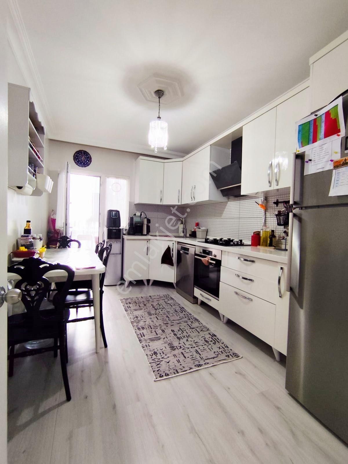 Mertcan Dan Gümüşpınar Mah Site İçi Kredi Limitsiz 3+1 Arakat - Balkonlu - Görsel 24