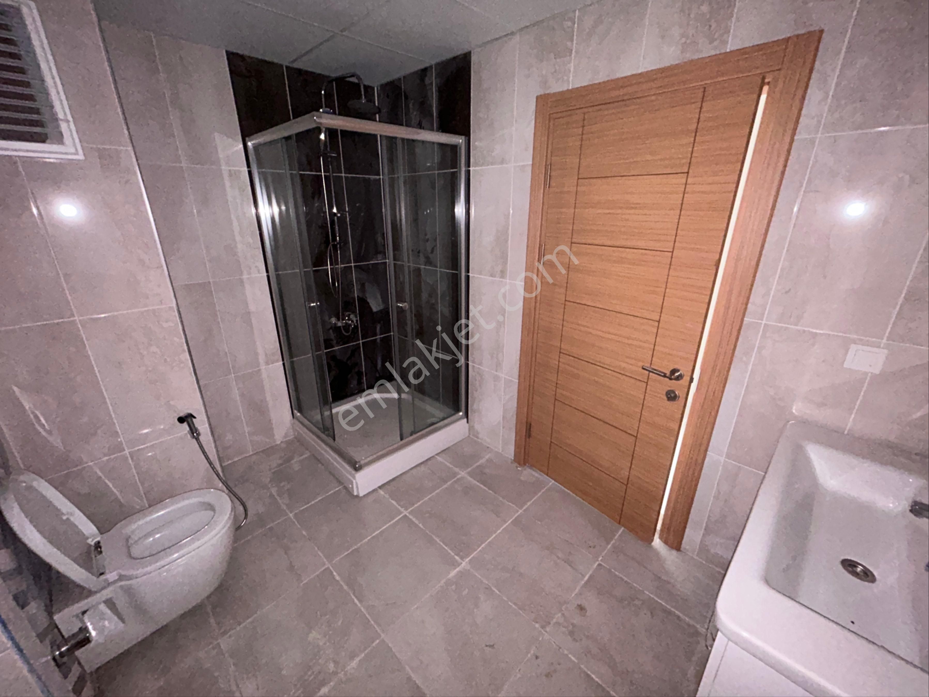 Trabzon Pelitli De Kiralık 3+1 Daire - Görsel 23