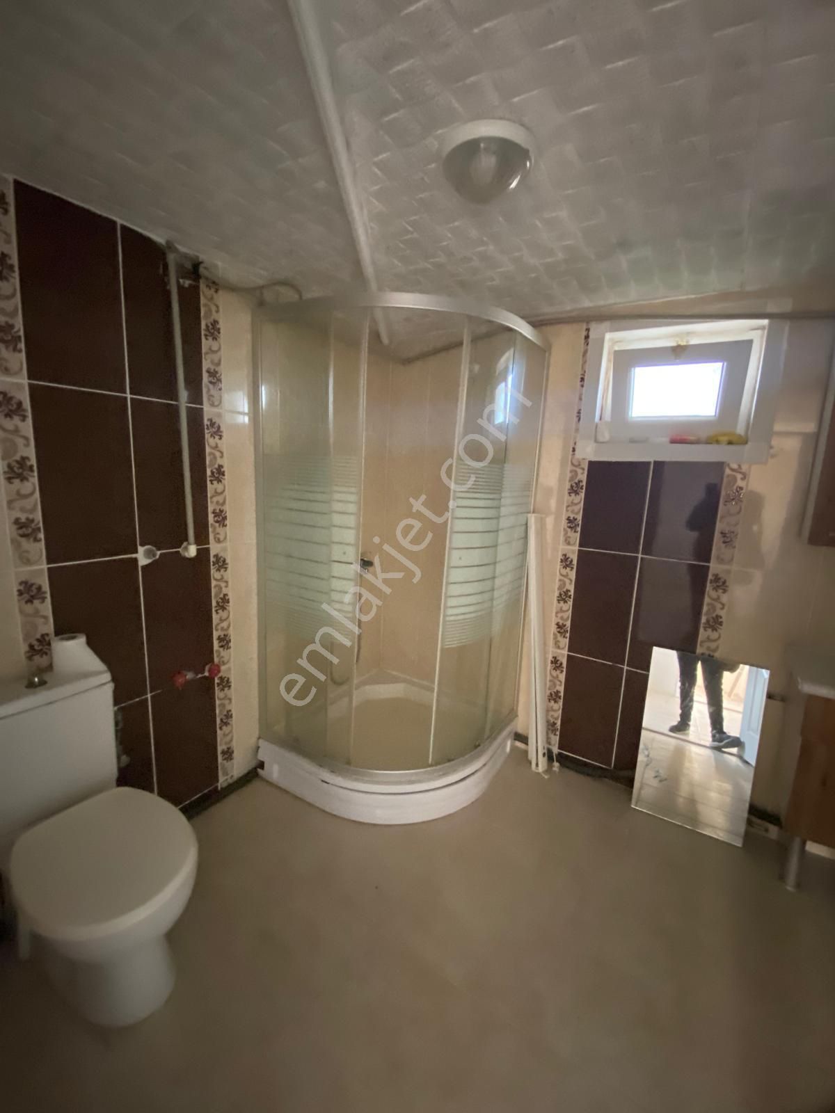 Şirinevler’de Pazar Pazarı Yanı, Aydınlık Ve Geniş Kiralık 3+1! - Görsel 9