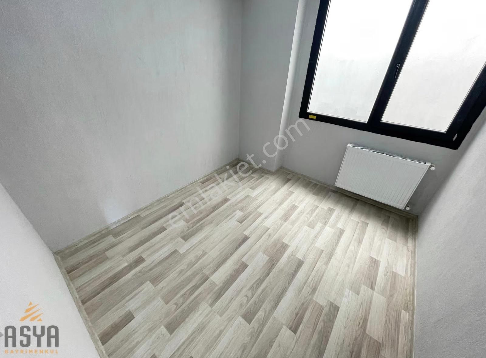 Ana Cadde Yakını-arakat-doğalgazlı-çok Ferah 2+1 Daireler***