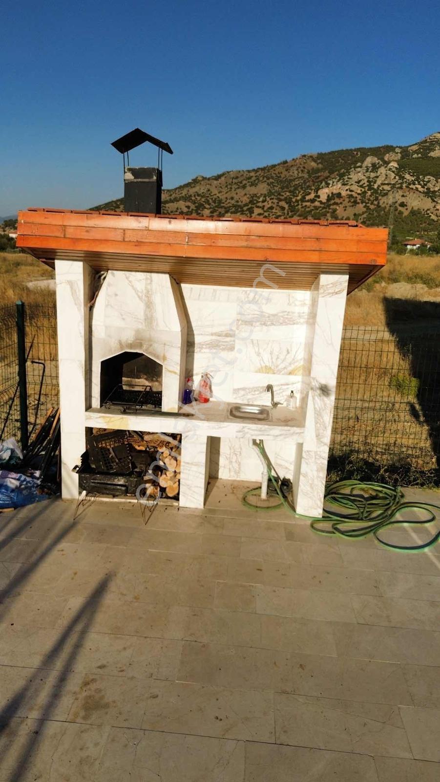İnal Emlak'tan Çendik'te Göl Manzaralı Emsalsiz Bungalov - Görsel 5