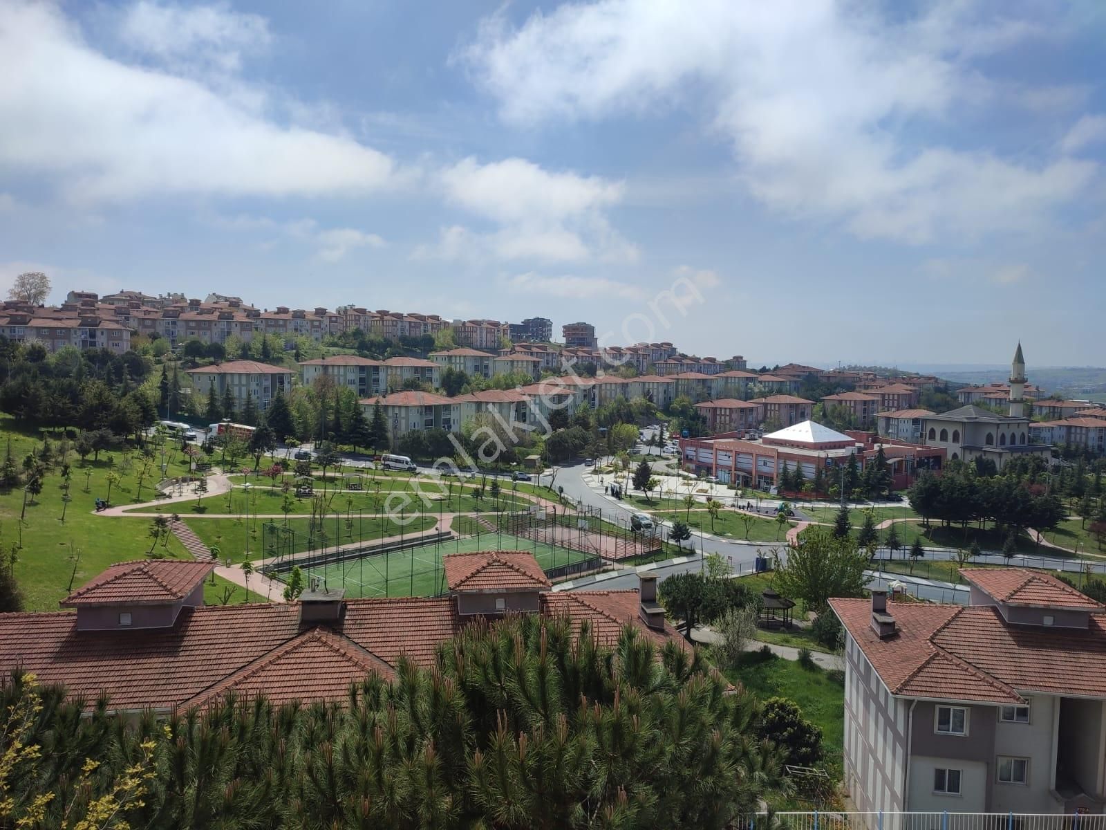 Taşoluk Toki Konutlarında 2+1 Ara Kat Daire