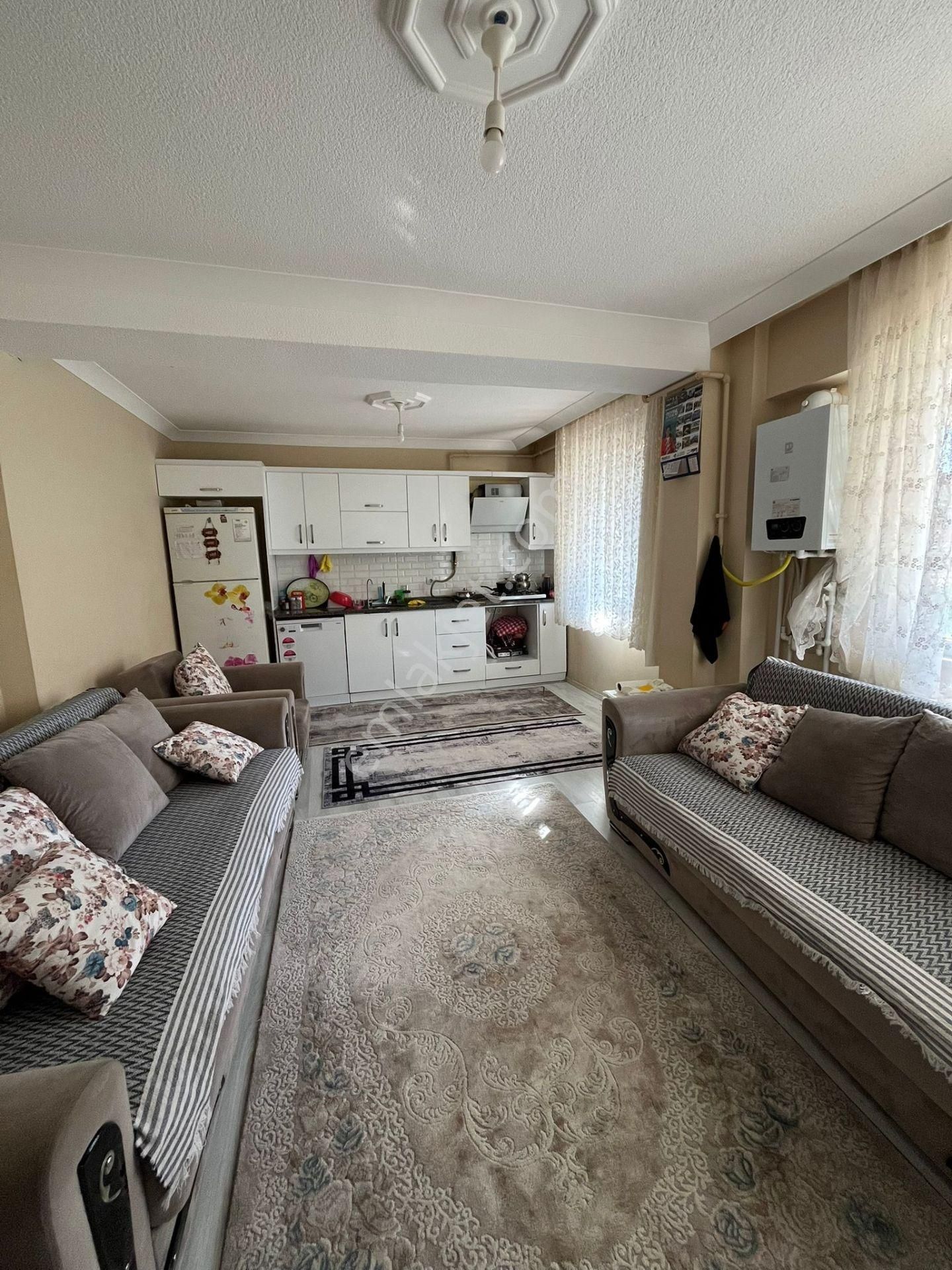 Nm Gayrimenkul'den Ergene Sağlık Mah. Satılık 2+1 Fırsat Daire - Görsel 3