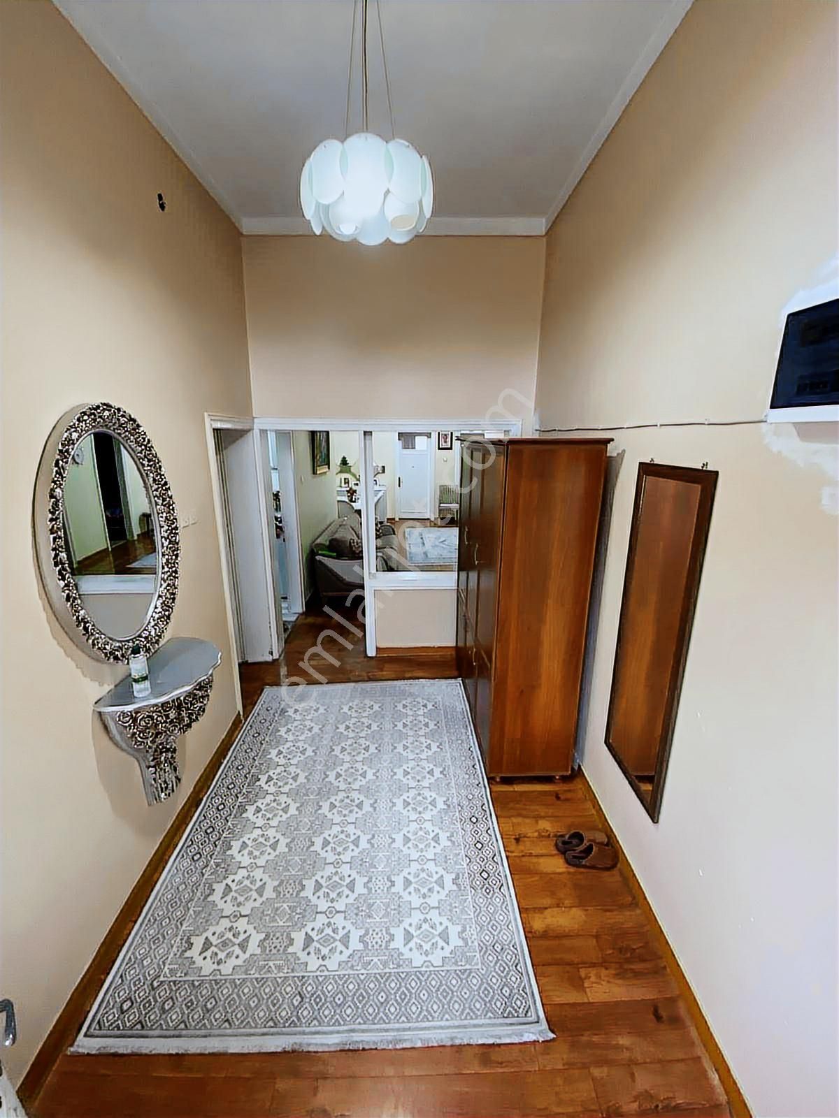 3ev Emlak'tan Muradiye Mh. Satılık Hafif Nolstaji 4+2 Müstakil