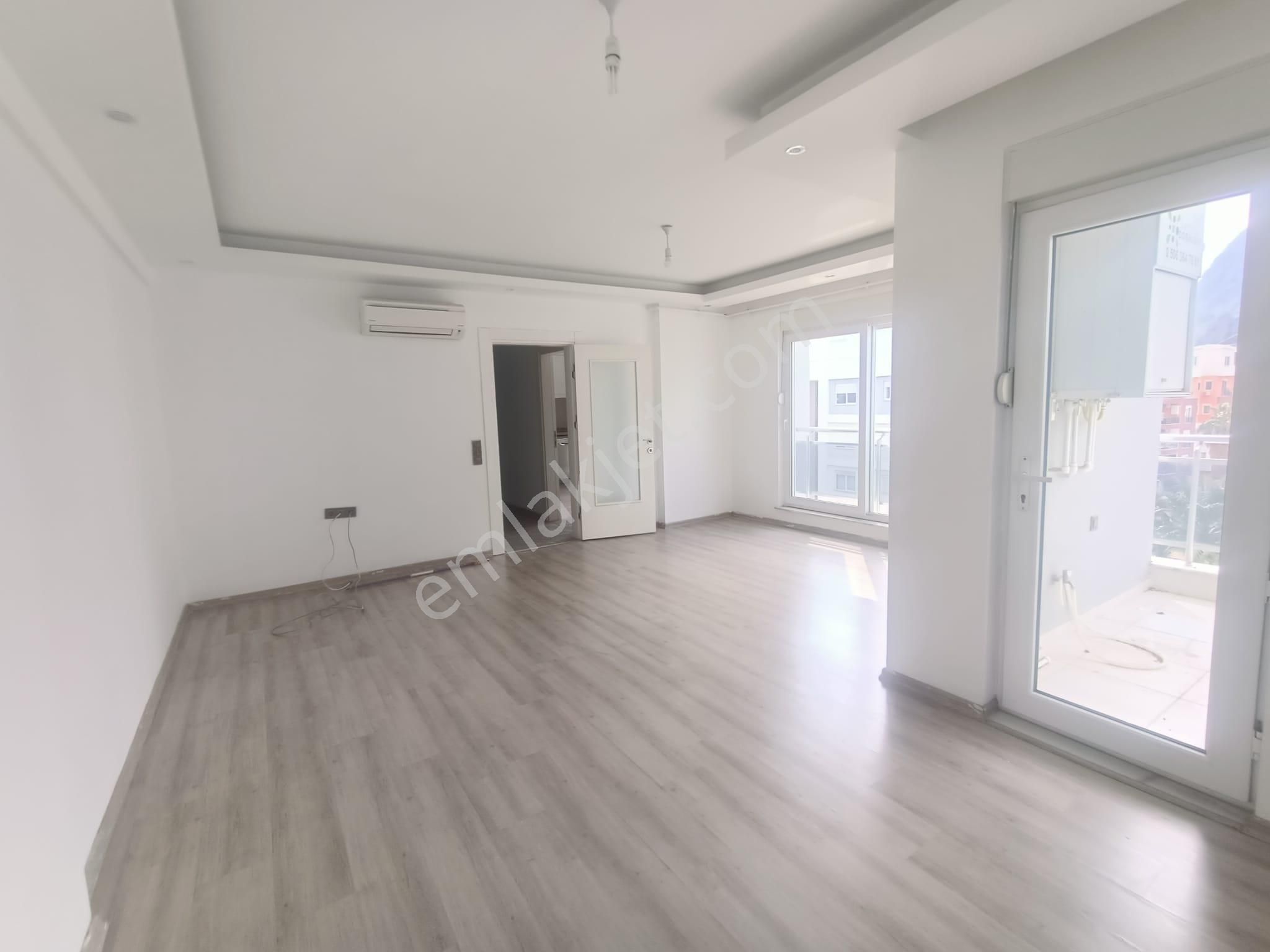 Konyaaltı Hurma Mah Satılık 2+1ayrı Mutfak Liman Dubleks Daire