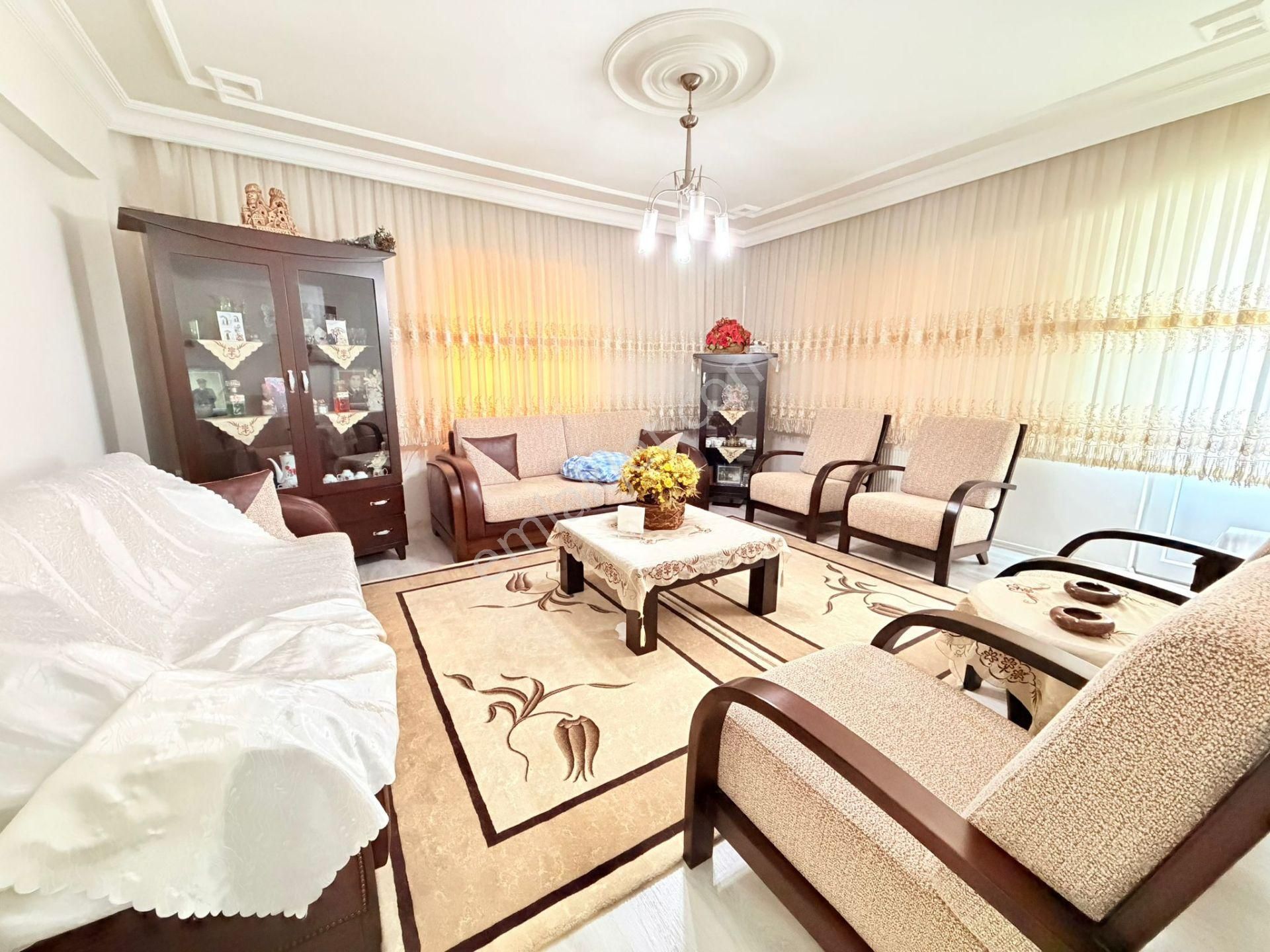 🏡 Göl-san Gayrimenkul’den 🏡yeni Mahalle Cadde Üzeri Arakat Daire !!! - Görsel 5