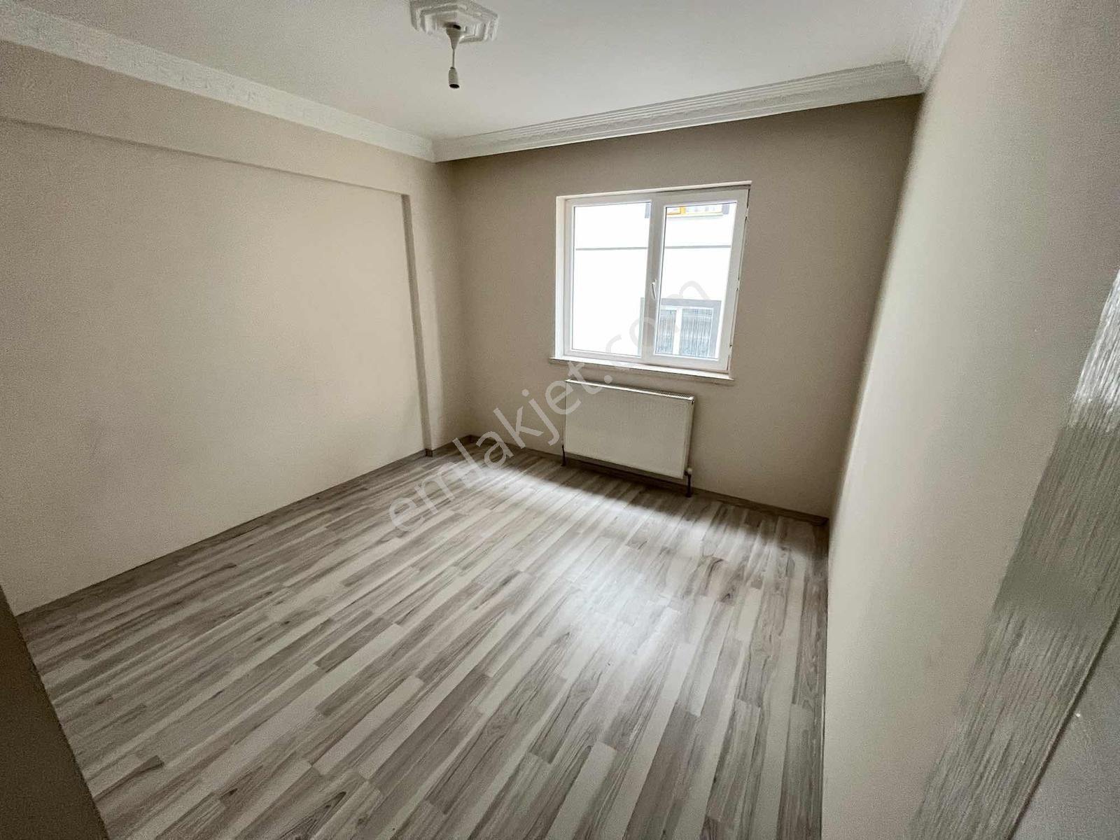 Oturuma Hazır 3+1 110 M2 1.katta Asansörlü Ön Cephe Daire !! - Görsel 19