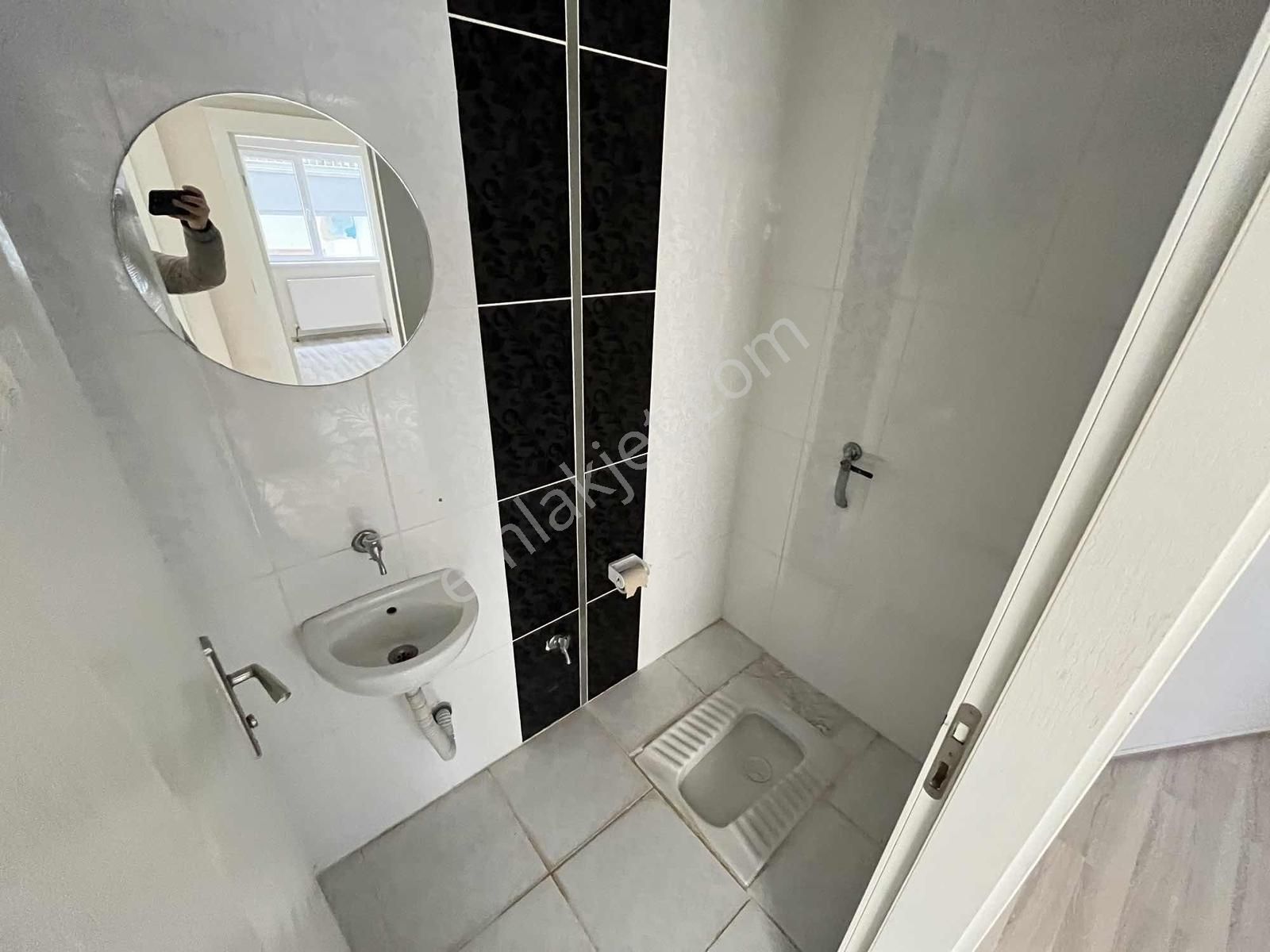 Oturuma Hazır 3+1 110 M2 1.katta Asansörlü Ön Cephe Daire !! - Görsel 31