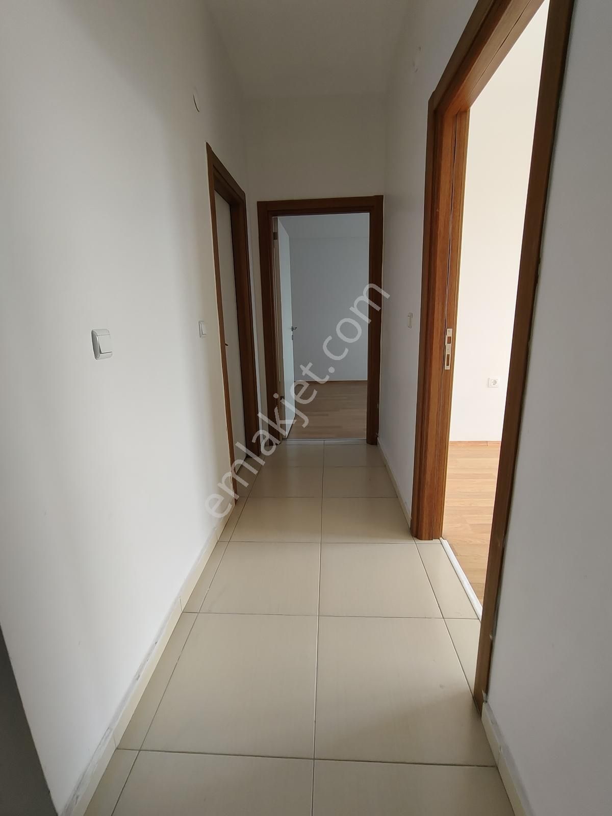 Toki Demokrasi Mahallesi Malazgirt Bulvarı Kiralık Daire - Görsel 7