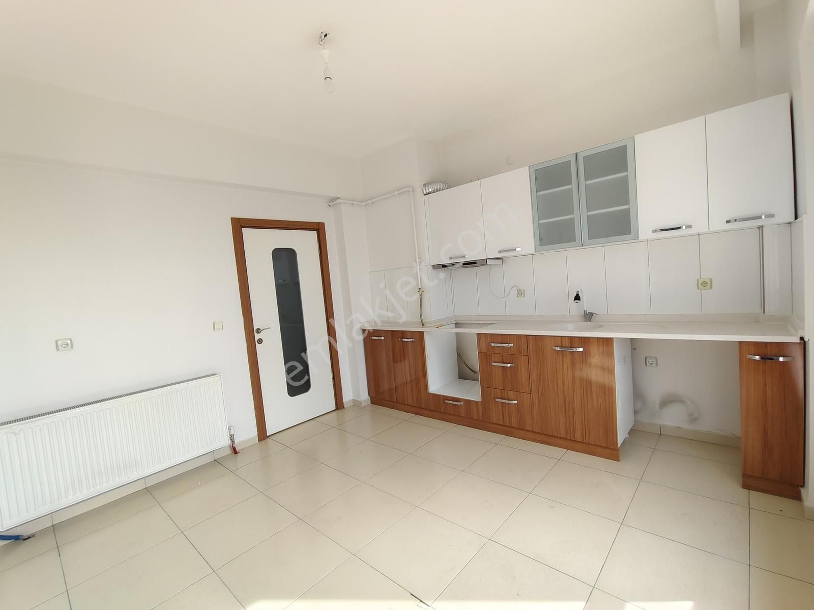 Toki Demokrasi Mahallesi Malazgirt Bulvarı Kiralık Daire - Görsel 24