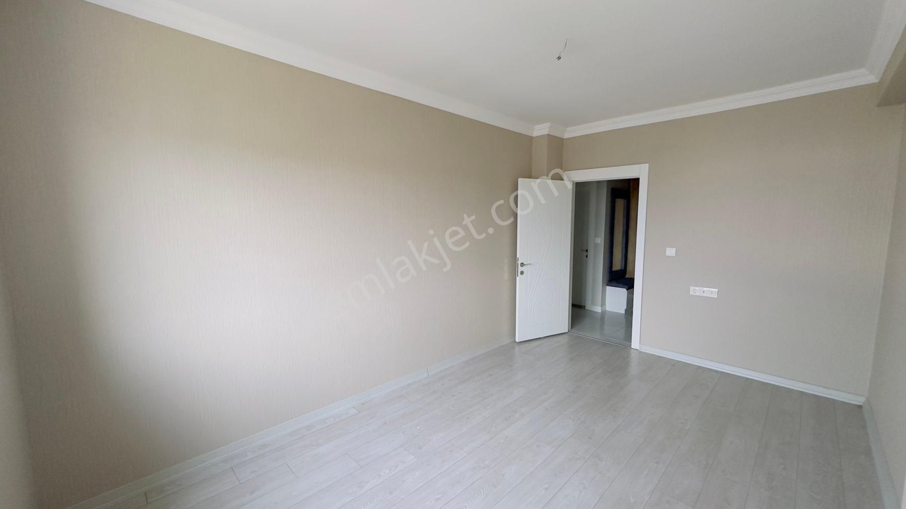 Kc Emlaktan Park Cepheli Ara Kat Kiralık 3+1 140m2 Daire - Görsel 31