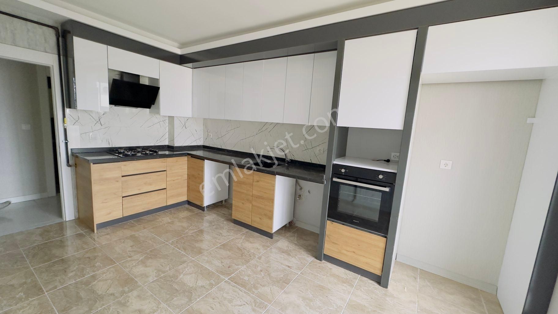 Kc Emlaktan Park Cepheli Ara Kat Kiralık 3+1 140m2 Daire - Görsel 14