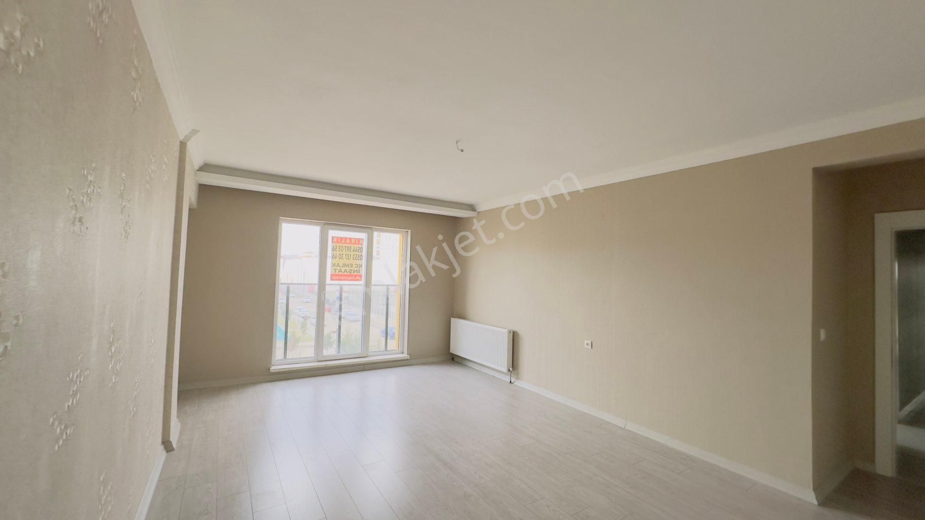 Kc Emlaktan Park Cepheli Ara Kat Kiralık 3+1 140m2 Daire - Görsel 26