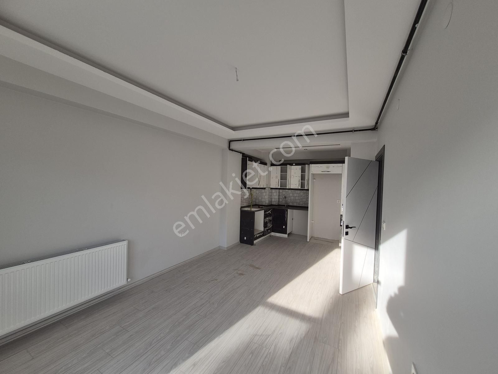 Kiralık 1+1 Daire Sıfır Menemen Koyundere - Görsel 2