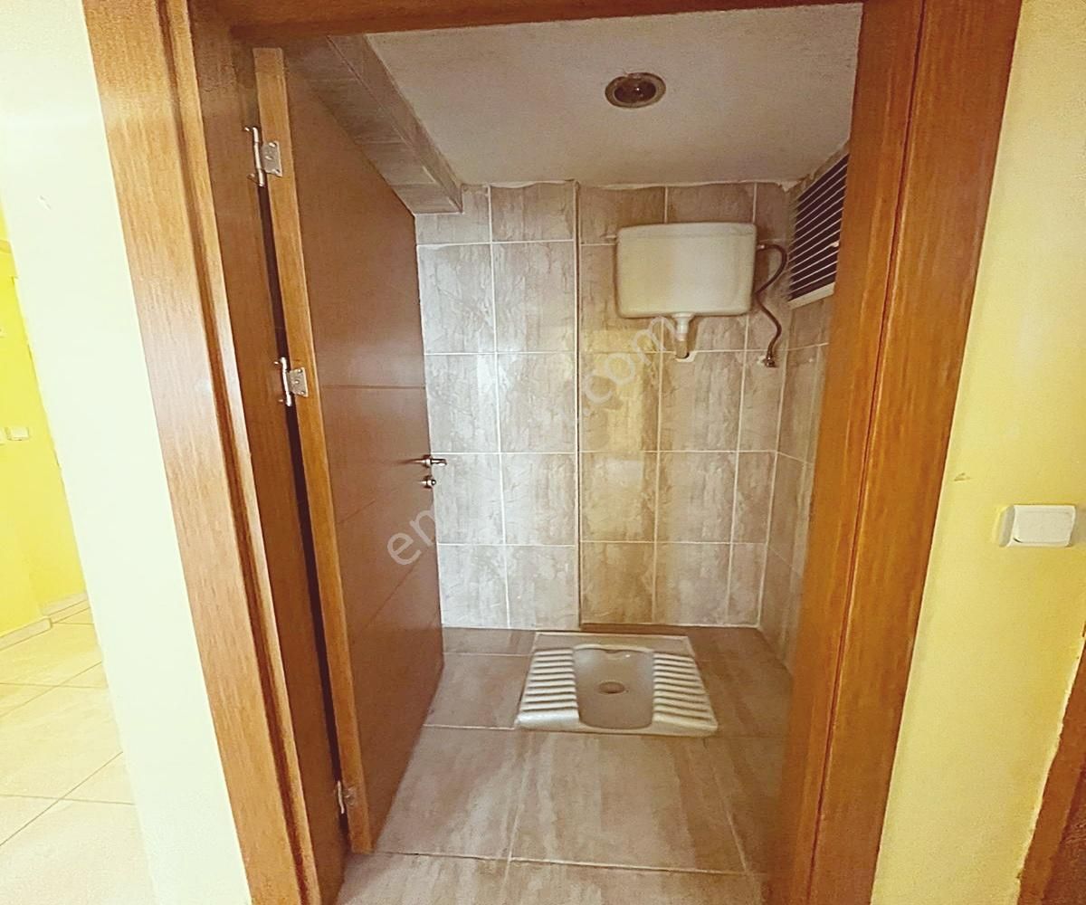 Mehterçeşme Mah Cadde Dibinde Kiralık Kat 1 Masrafsız - Görsel 10