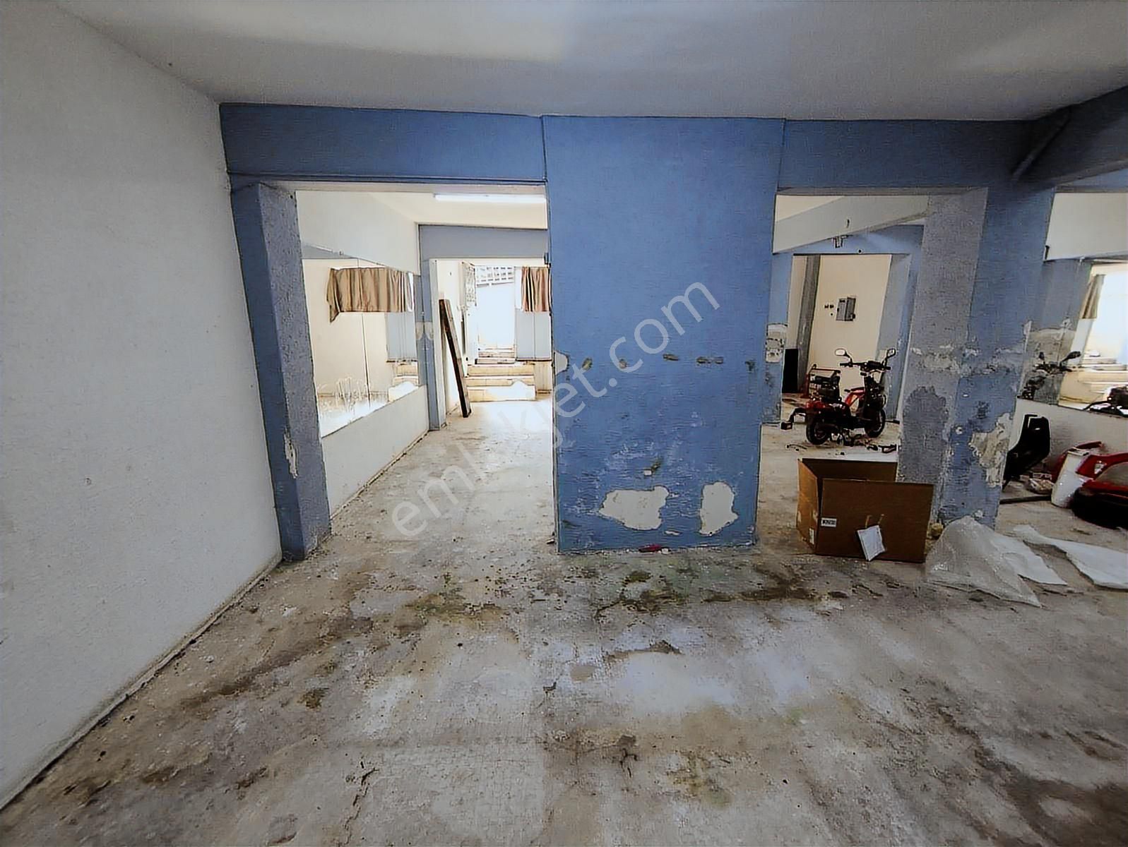 Sulyapıdan Kirazlıda Depoya Hafif İmalata Kiralık Zemin Dükkan - Görsel 23