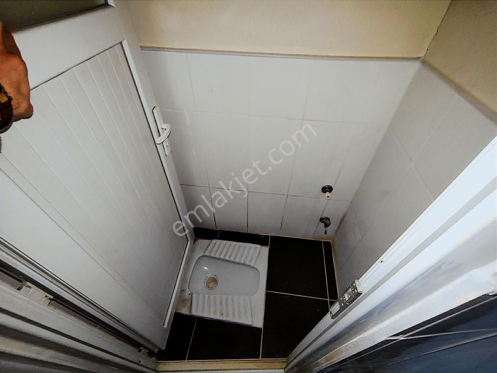 Sulyapıdan Kirazlıda Depoya Hafif İmalata Kiralık Zemin Dükkan - Görsel 22