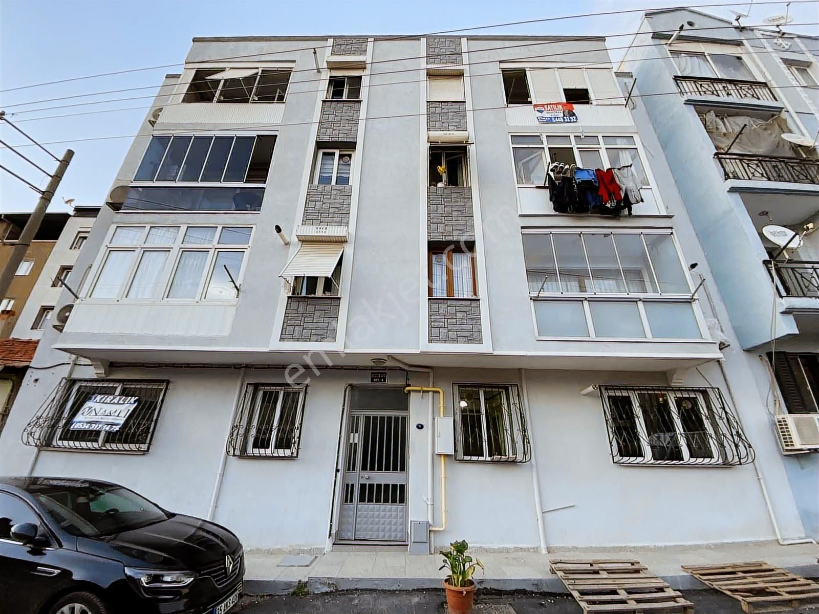 Buca İnkılap Mah Şehrin Kalbinde Satılık 2+1 Geniş Ferah Daire - Görsel 11