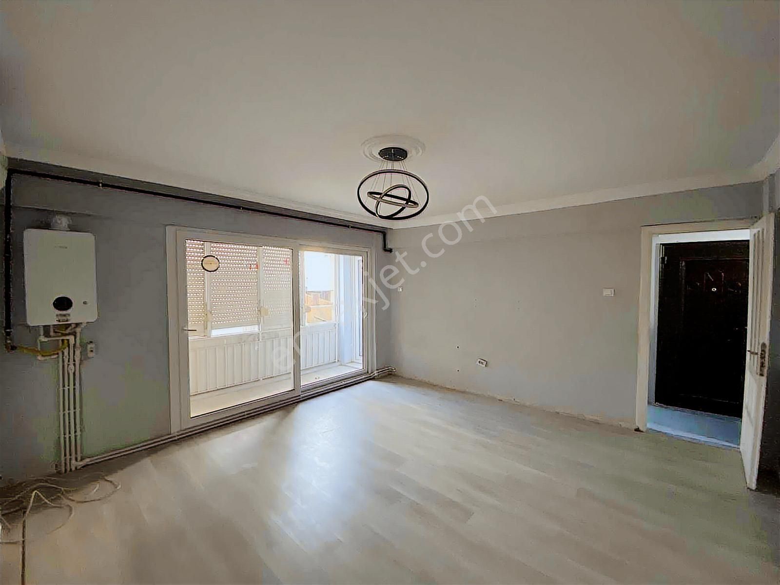 Buca İnkılap Mah Şehrin Kalbinde Satılık 2+1 Geniş Ferah Daire - Görsel 25