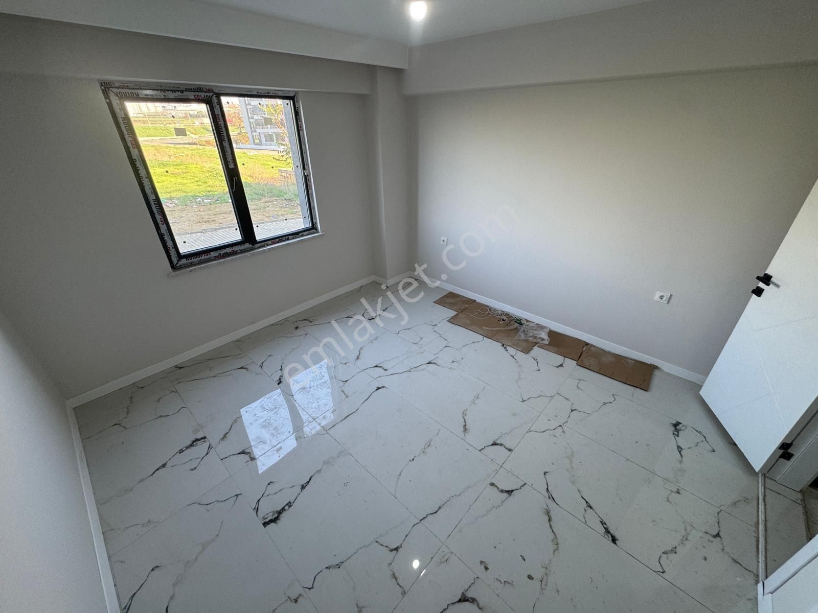 Ak Auto Gayrimenkul'dan Tekirdağ Süleymanpaşa Çınarlı Mahallesi Kiralık 2+1 Daire - Görsel 15
