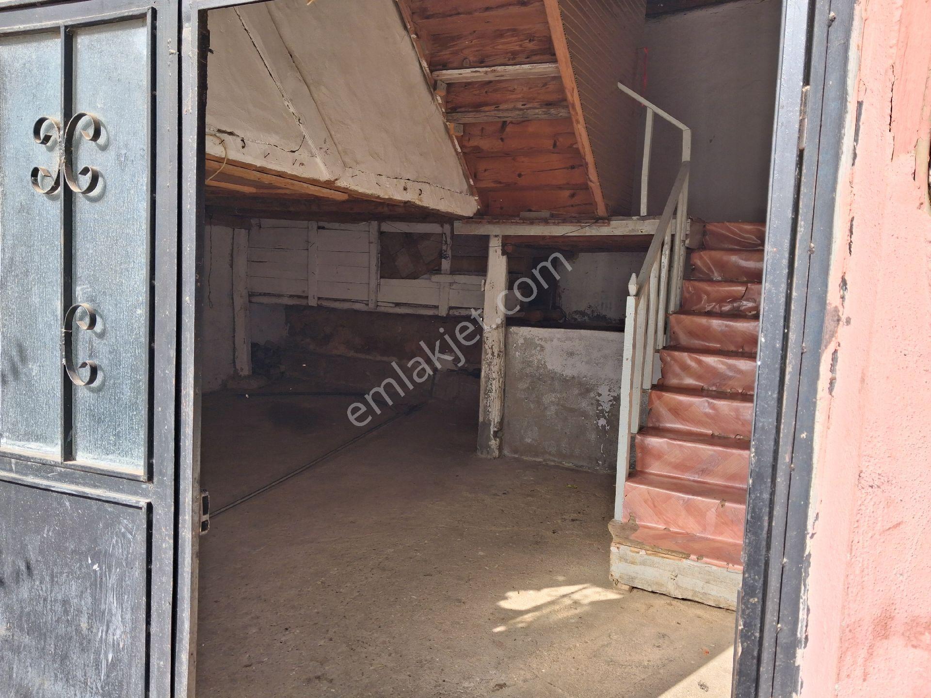 Muhteşem Manzaralı Köy Evi - Görsel 21