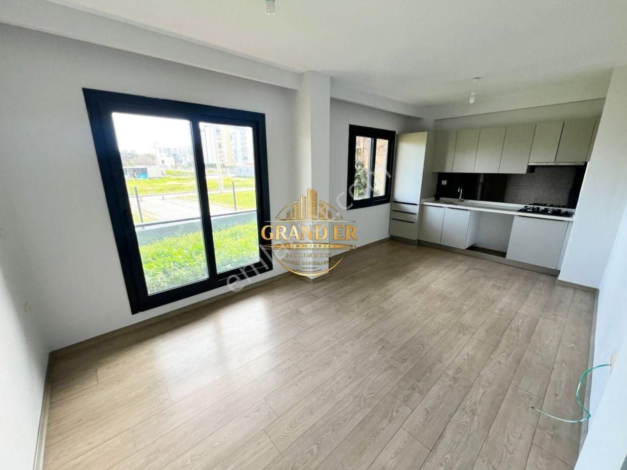 Mezitli Viranşehir Mah. Kendine Ait Bahçeli 2+1 Daire Satılık