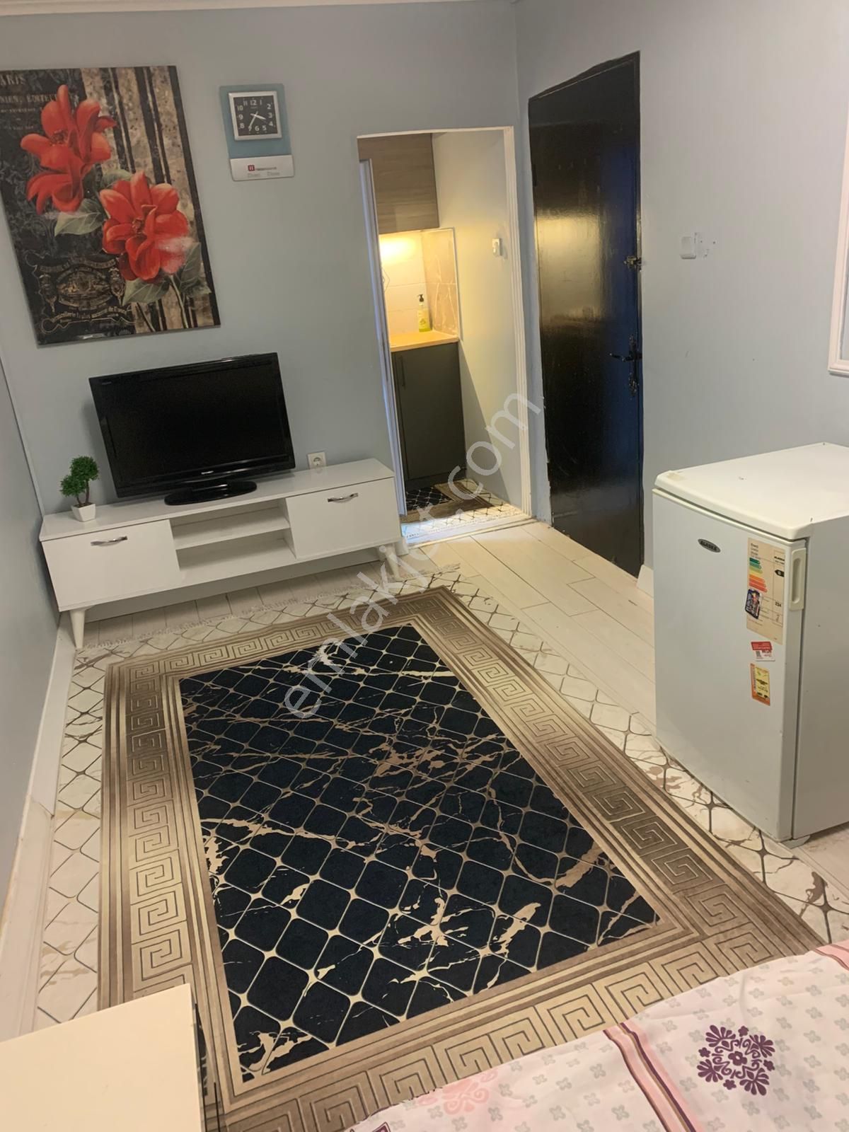 Gop Meydan'da Faturalar Dahil Full Eşyalı & Otoparklı 1+0