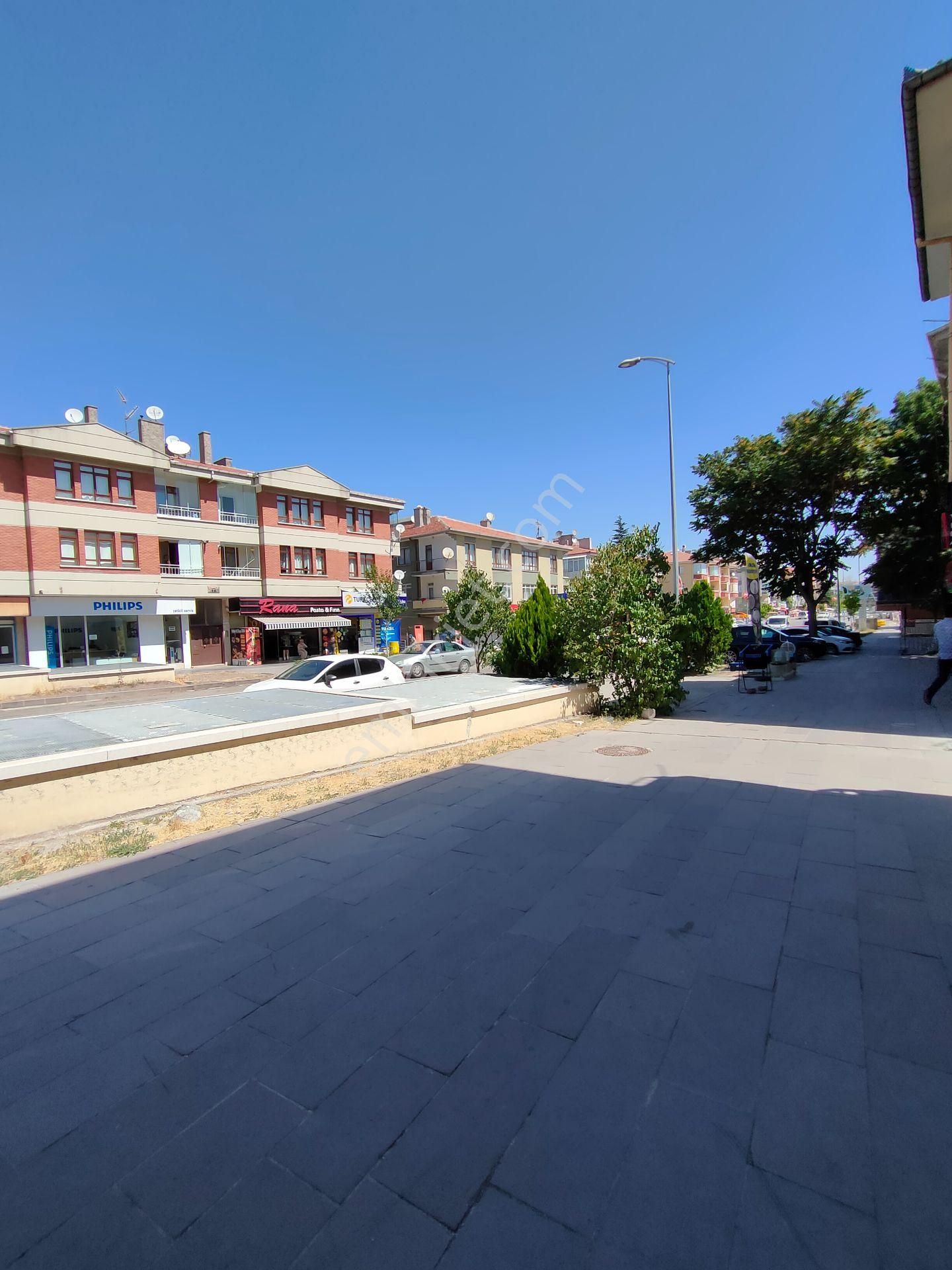 Aksaray Caddesi Üzerinde 3+1 Bahçe Katı, Bahçe Çıkışlı